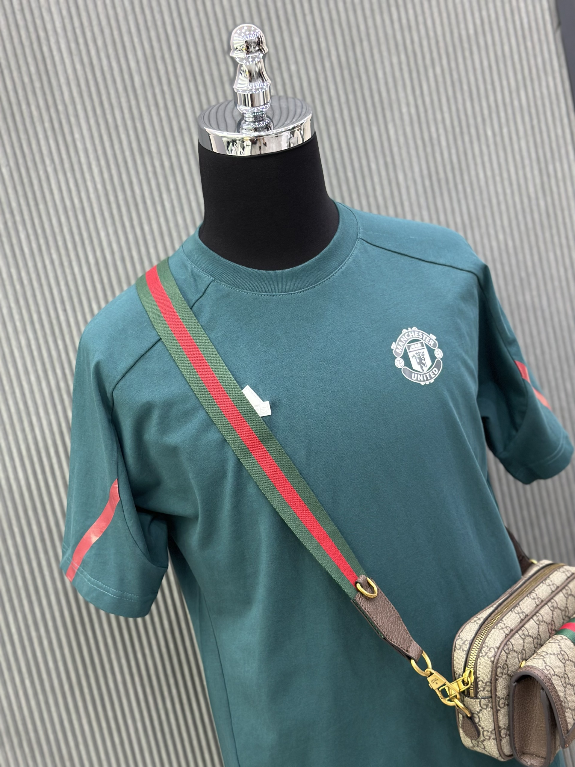 Bộ, Set hè Adidas A Xanh lam phối Đen kẻ tay Đỏ Like Auth on web VTN
