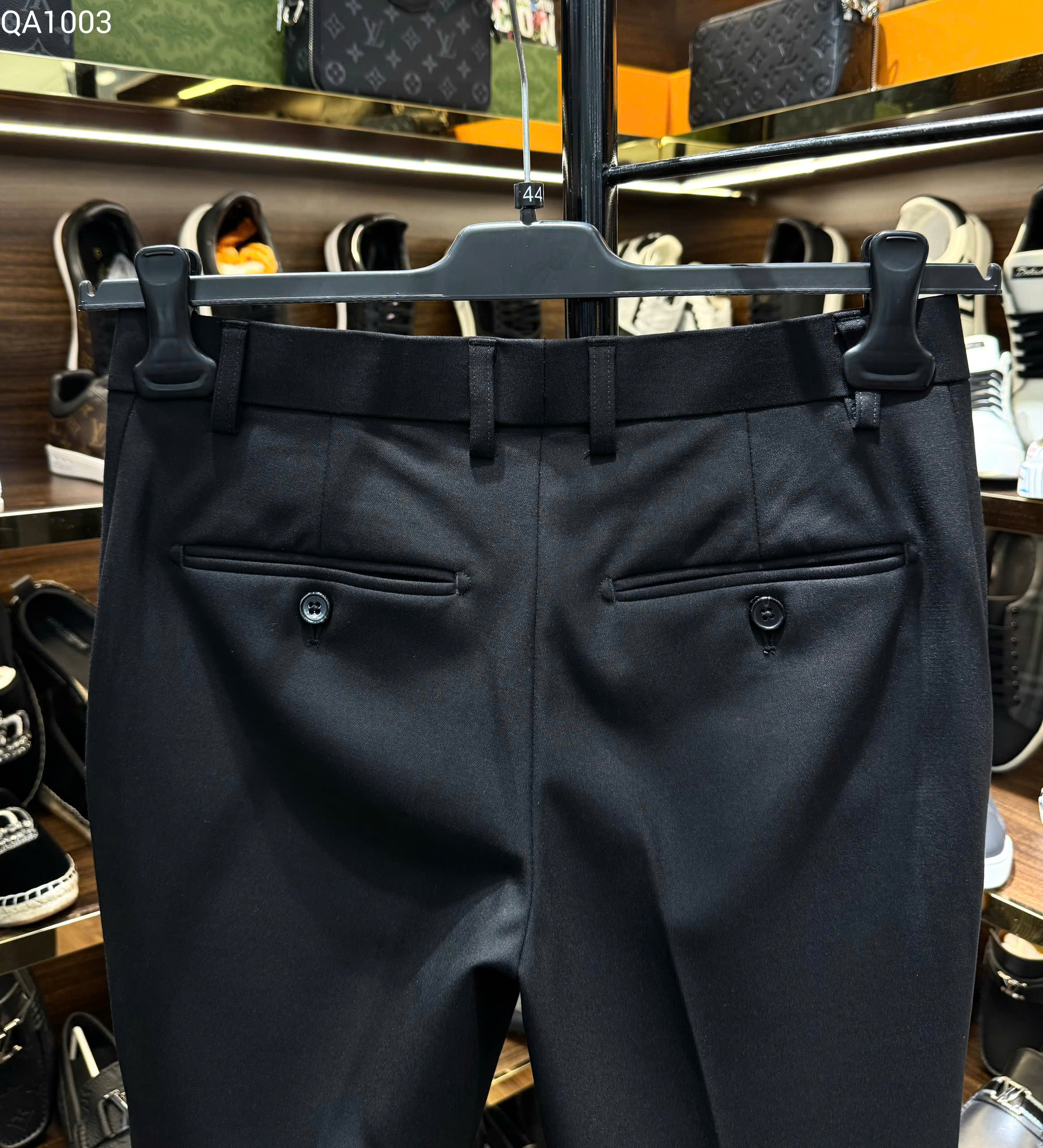 Quần Tây, Âu Louis Vuitton LV Đen logo hoa kim loại Like Auth on web MK