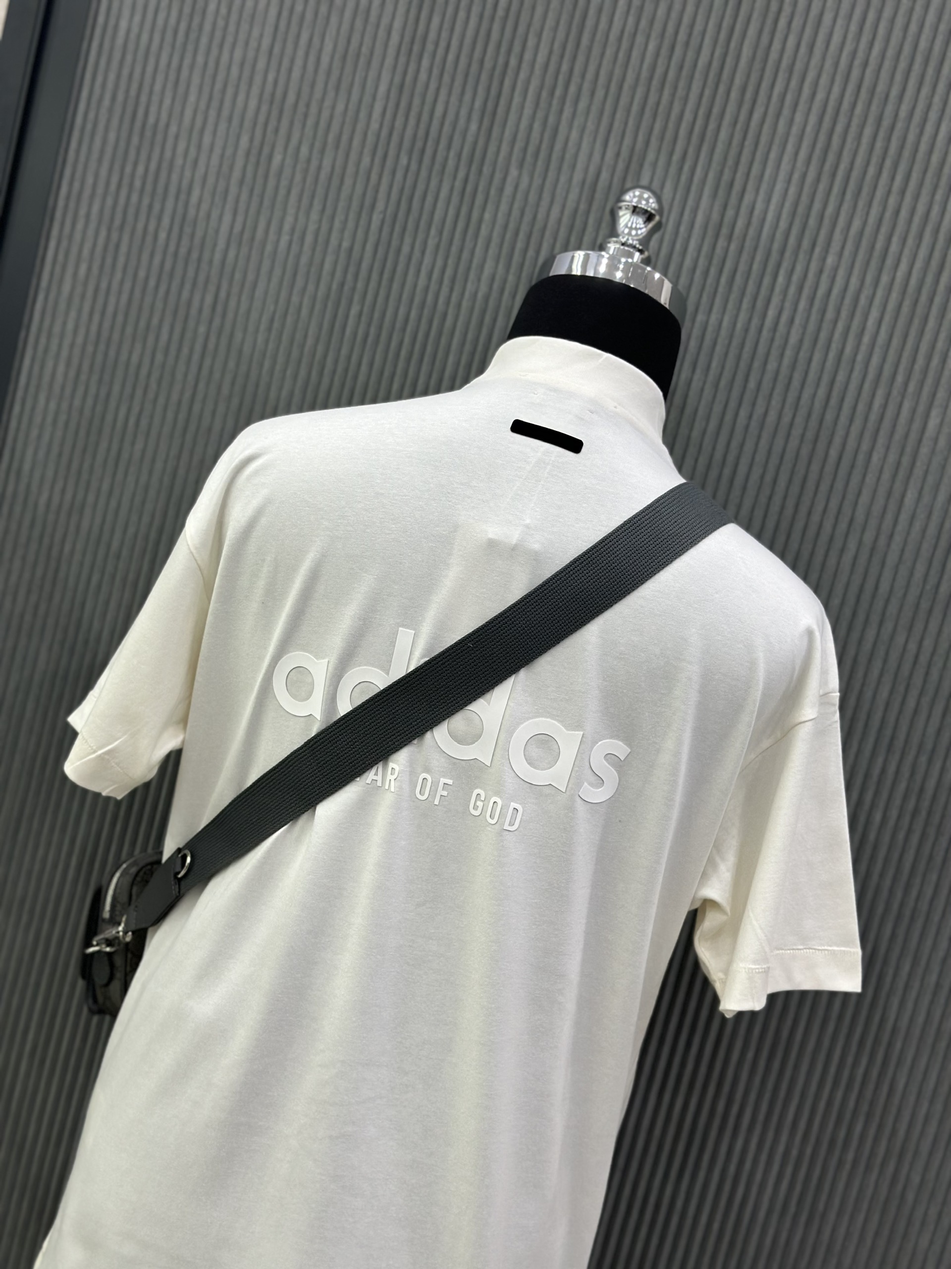 Bộ, Set hè cổ V Adidas Be logo chữ basic Like Auth on web VTN