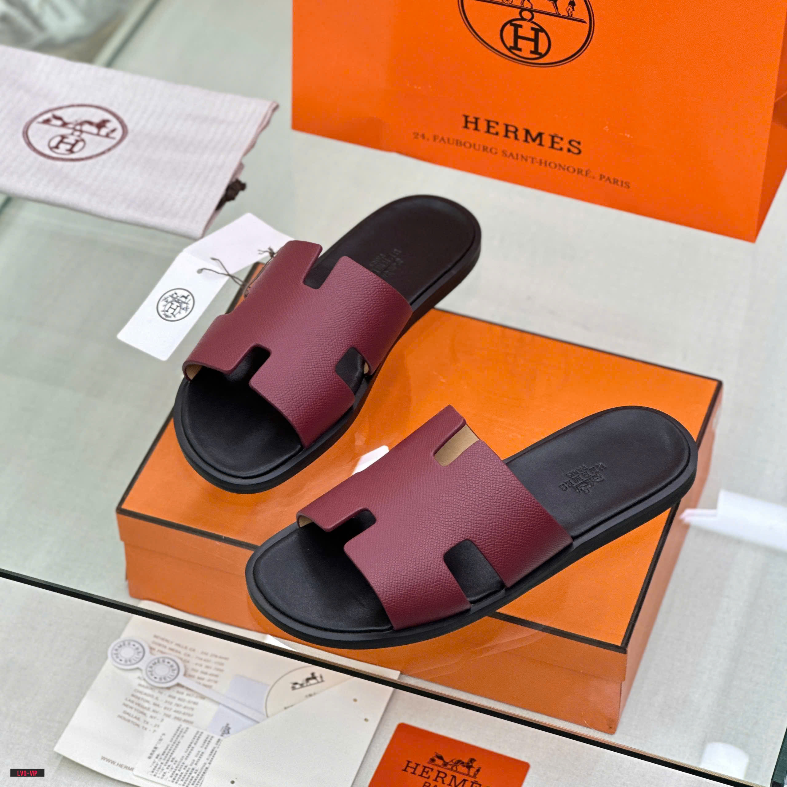Dép lê quai ngang Hermes HM Đỏ đô trơn đế Đen Like Auth on web fullbox bill thẻ LVQ