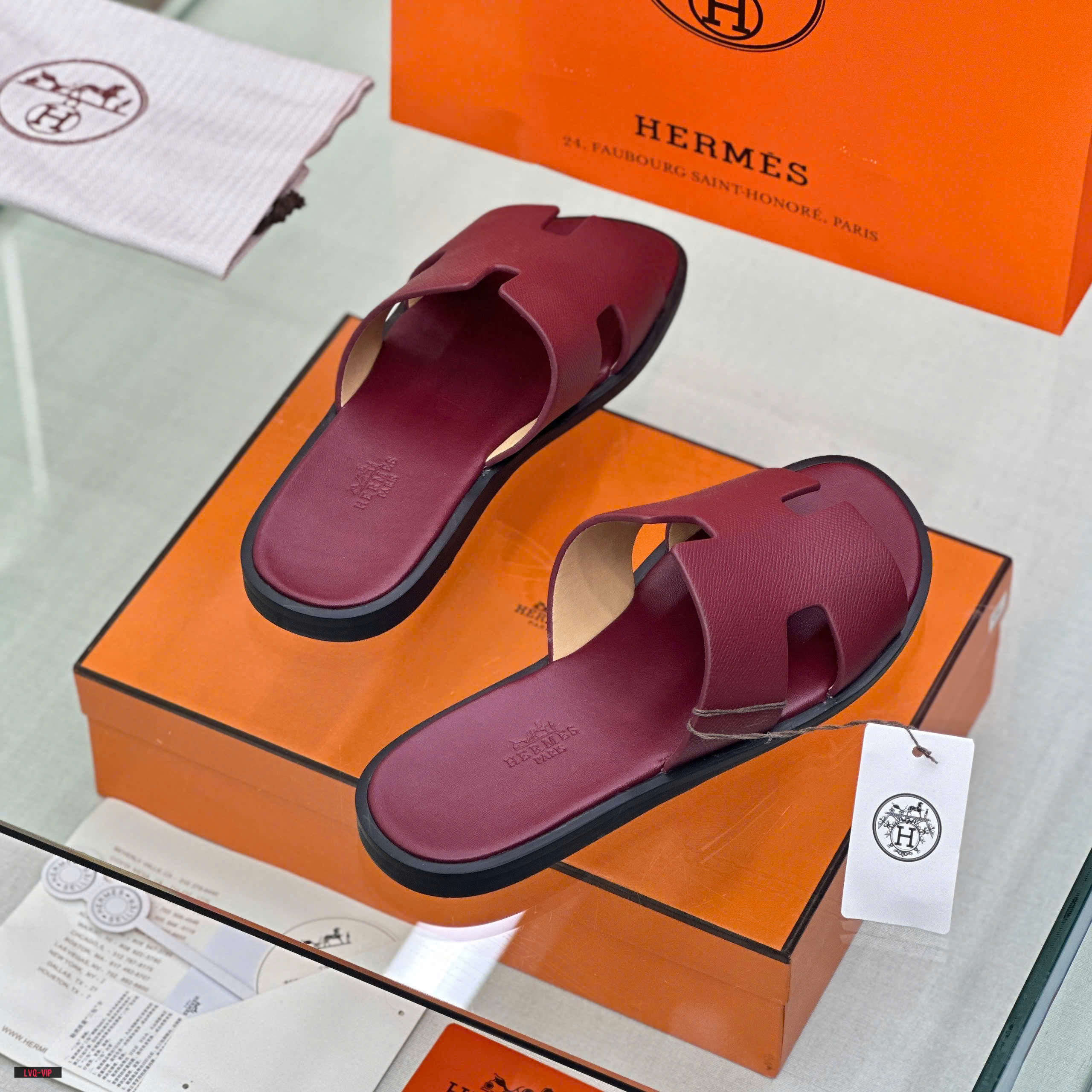 Dép lê quai ngang Hermes HM Đỏ trơn Like Auth on web fullbox bill thẻ LVQ