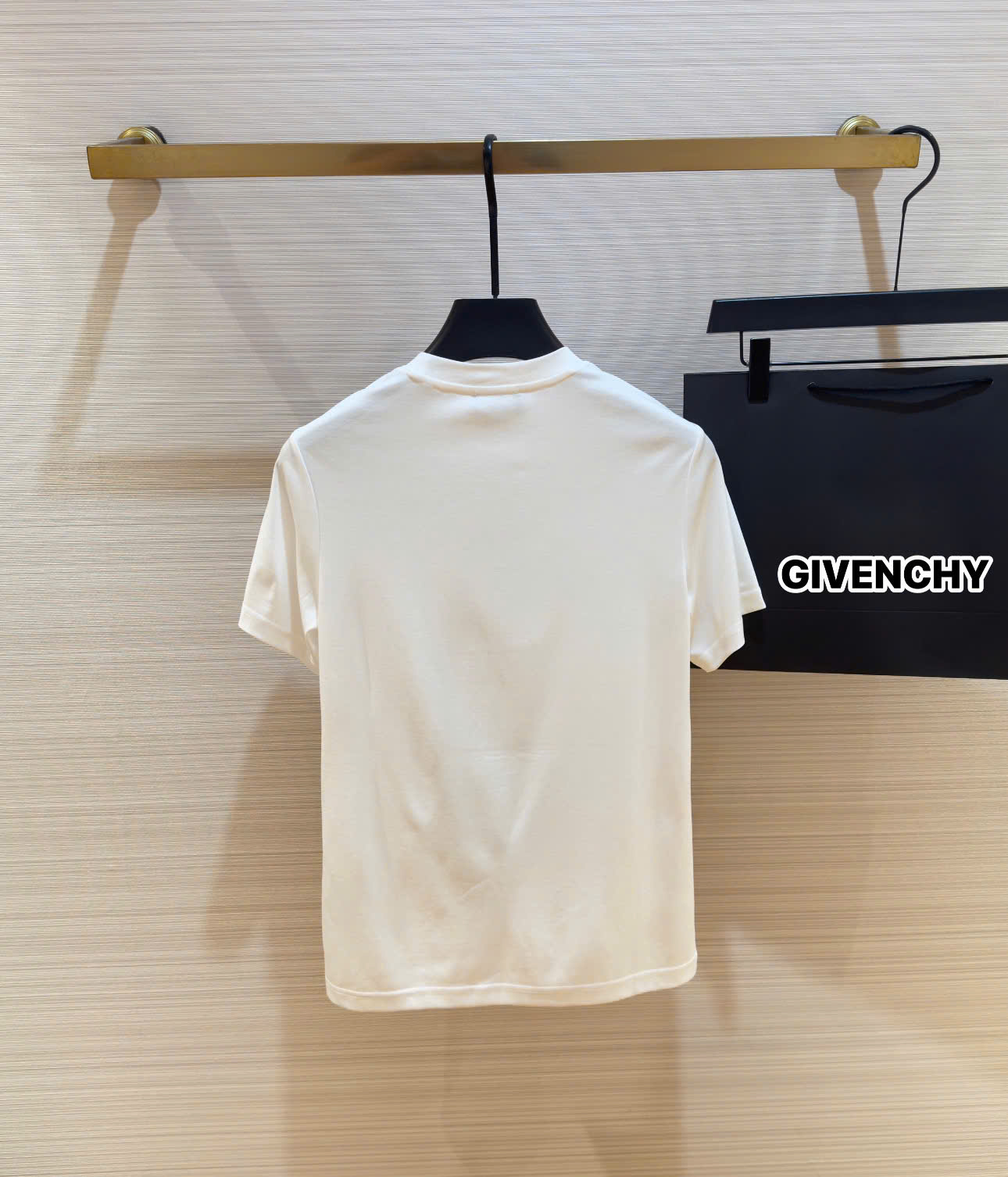 Áo phông T-shirt Givenchy họa tiết cá mập Like Auth on web DDT