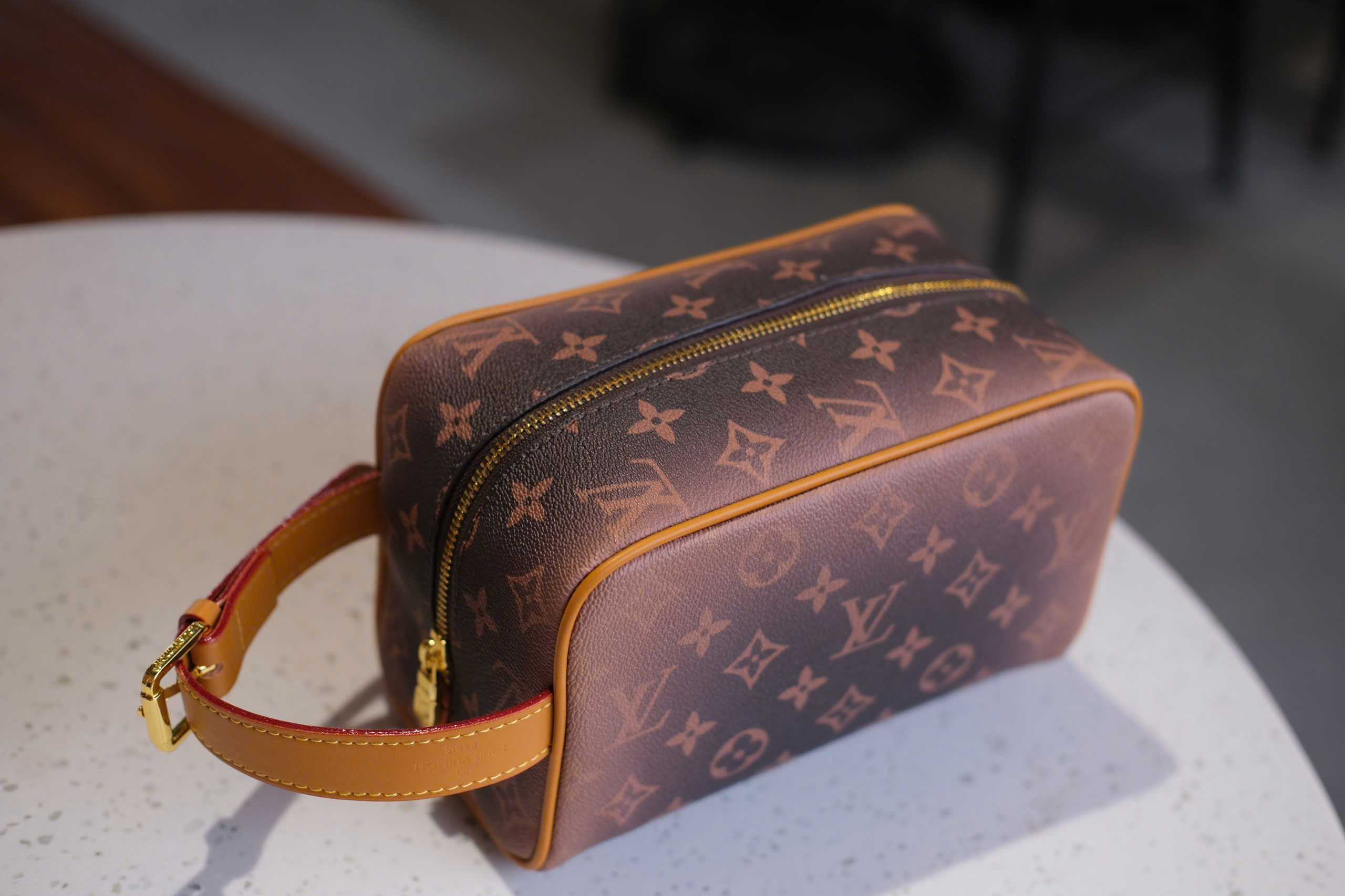 Túi Clutch cầm tay Louis Vuitton LV Nâu loang họa tiết hoa vân logo full Like Auth Fullbox phụ kiện DDT
