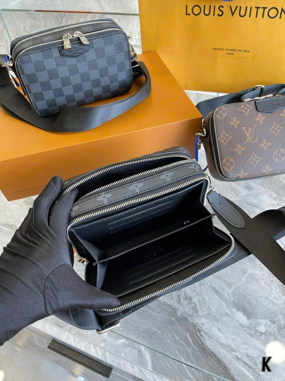 Túi đeo chéo Louis Vuitton LV 2 ngăn khóa họa tiết Like Auth on web fullbox bill thẻ MK