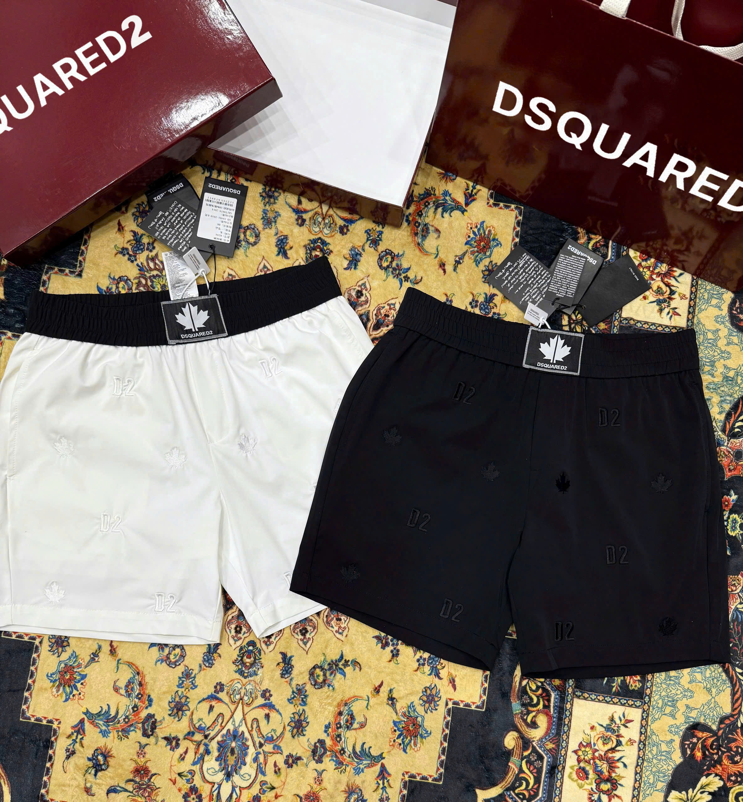 Quần short gió Dsquared2 DSQ2  logo D2 lá thêu Like Auth 1-1 on web CD MK