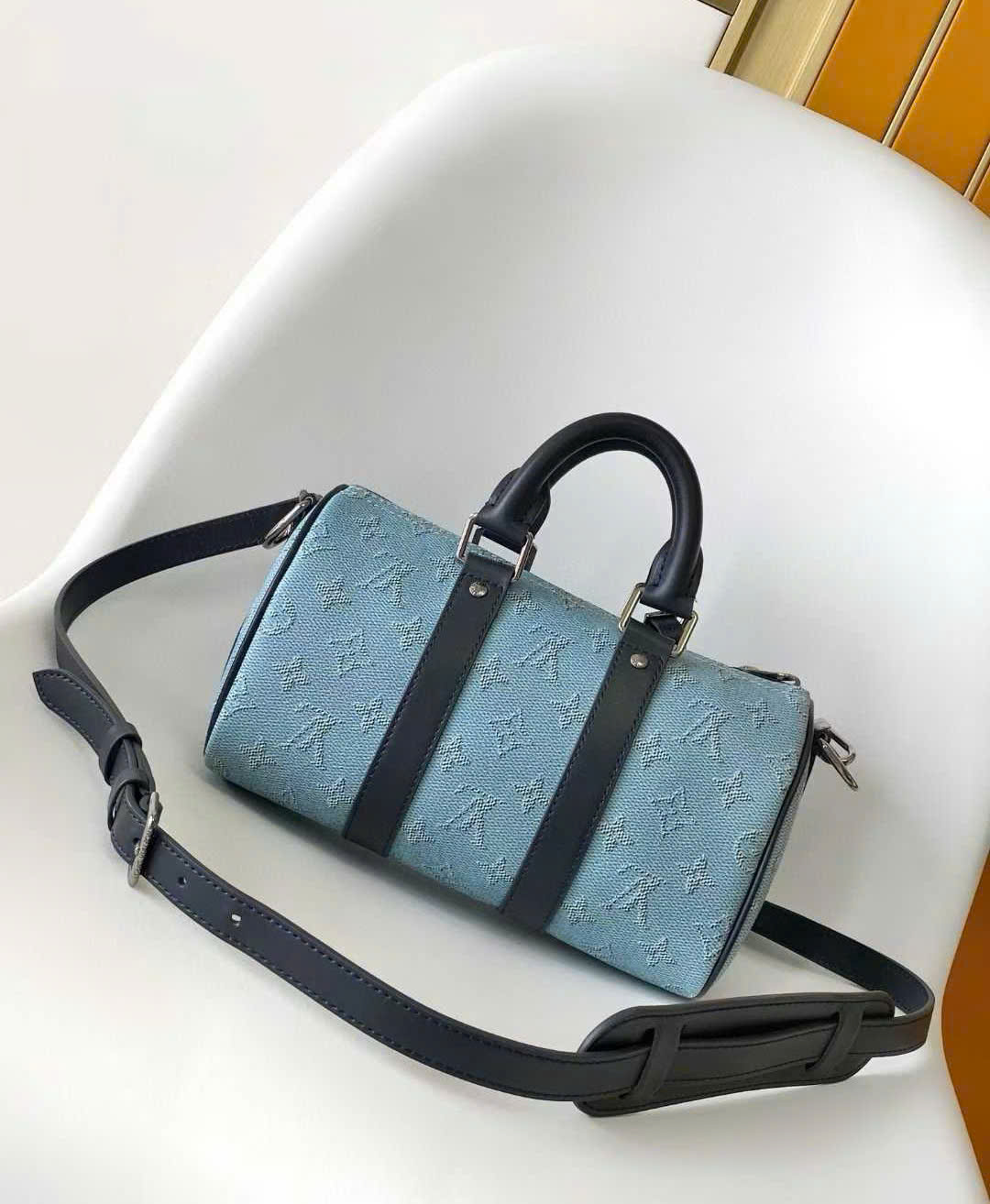 Túi trống mini đeo chéo, cầm tay Louis Vuitton LV Xanh jean họa tiết hoa vân logo viền dây Đen Like Auth on web fullbox bill thẻ PLD