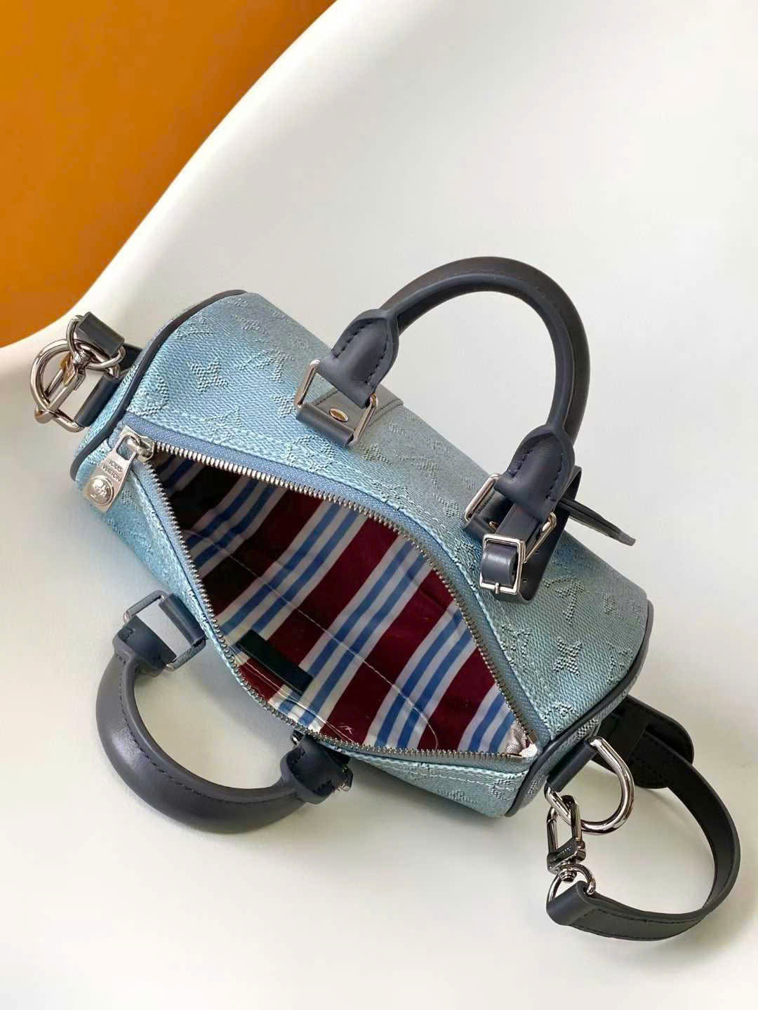 Túi trống mini đeo chéo, cầm tay Louis Vuitton LV Xanh jean họa tiết hoa vân logo viền dây Đen Like Auth on web fullbox bill thẻ PLD