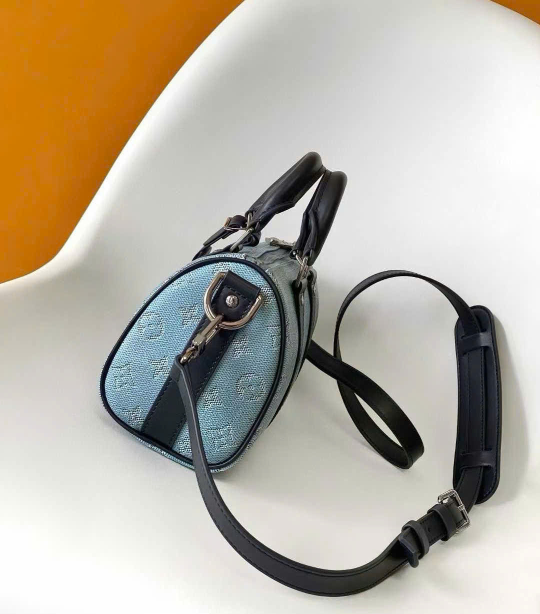 Túi trống mini đeo chéo, cầm tay Louis Vuitton LV Xanh jean họa tiết hoa vân logo viền dây Đen Like Auth on web fullbox bill thẻ PLD