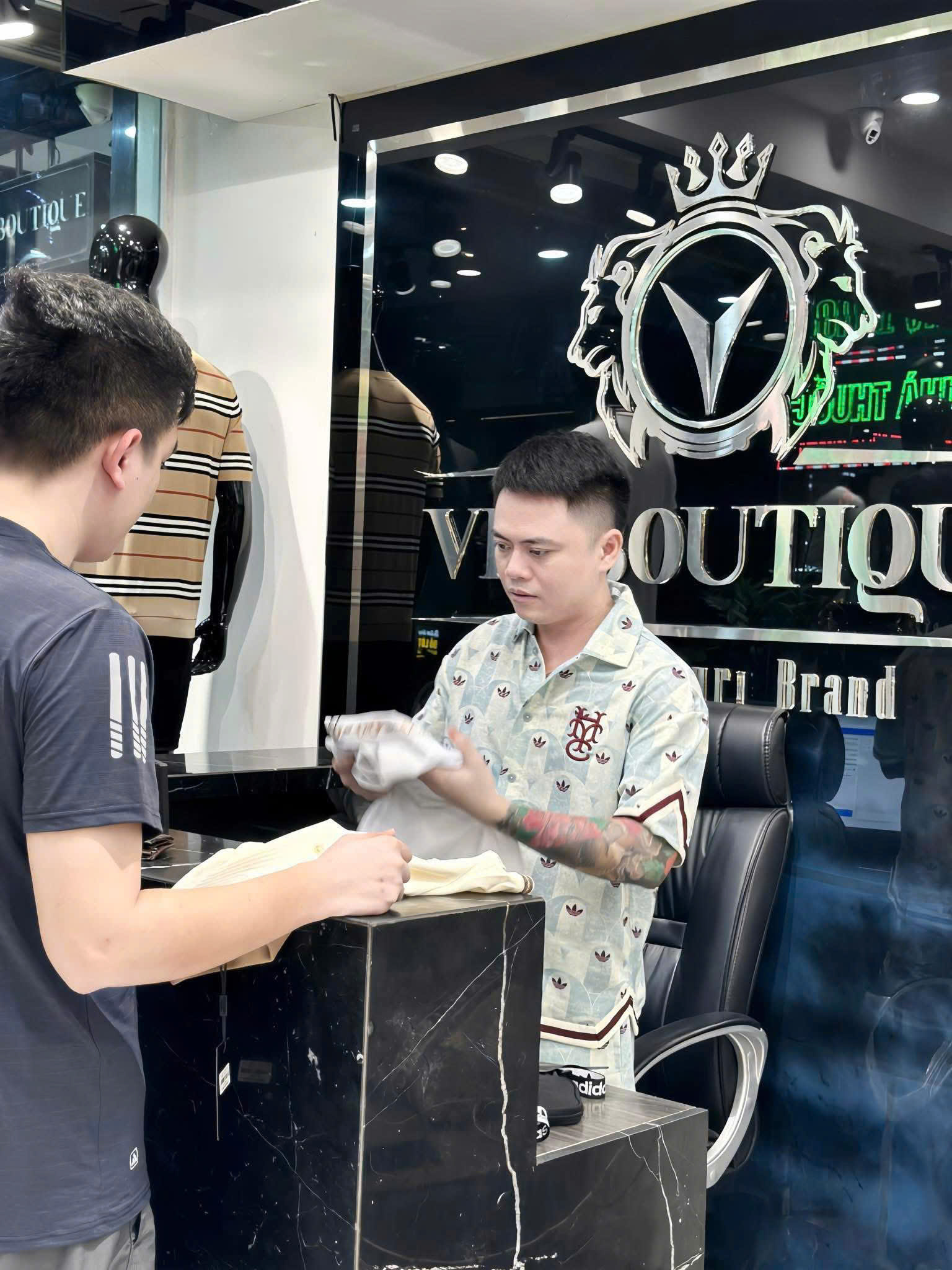 Bộ, Set hè sơ mi Adidas A Xanh Trắng họa tiết logo Đỏ Like Auth on web NV
