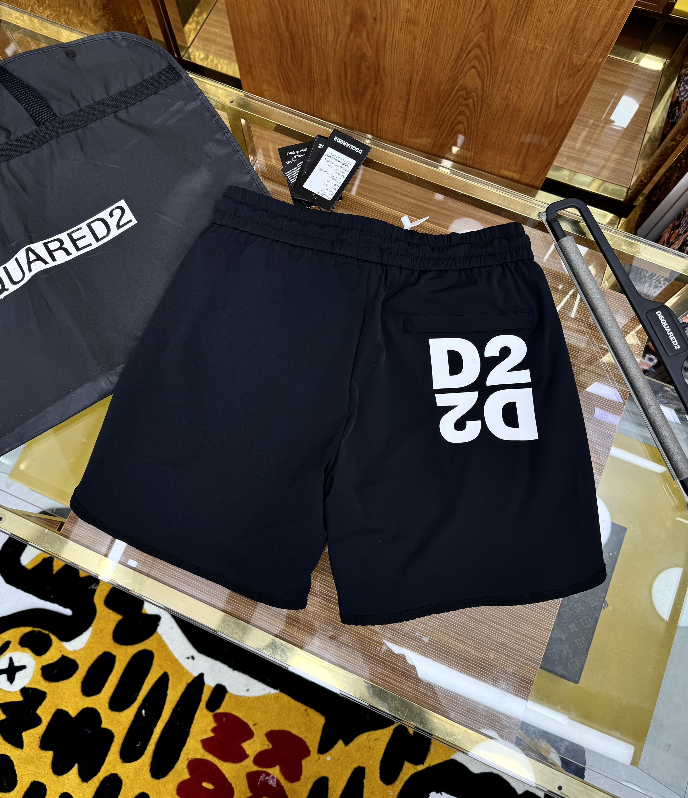 Quần short gió Dsquared2 DSQ2 logo D2 túi sau Like Auth 1-1 on web CD