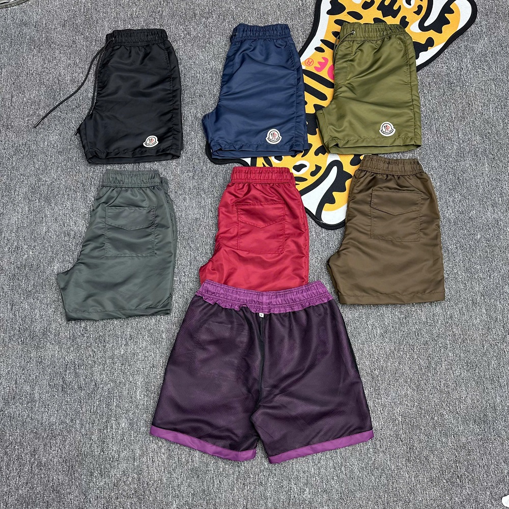 Quần short kaki Moncler M trơn logo tròn thêu đùi Like Auth 1-1 on web NV