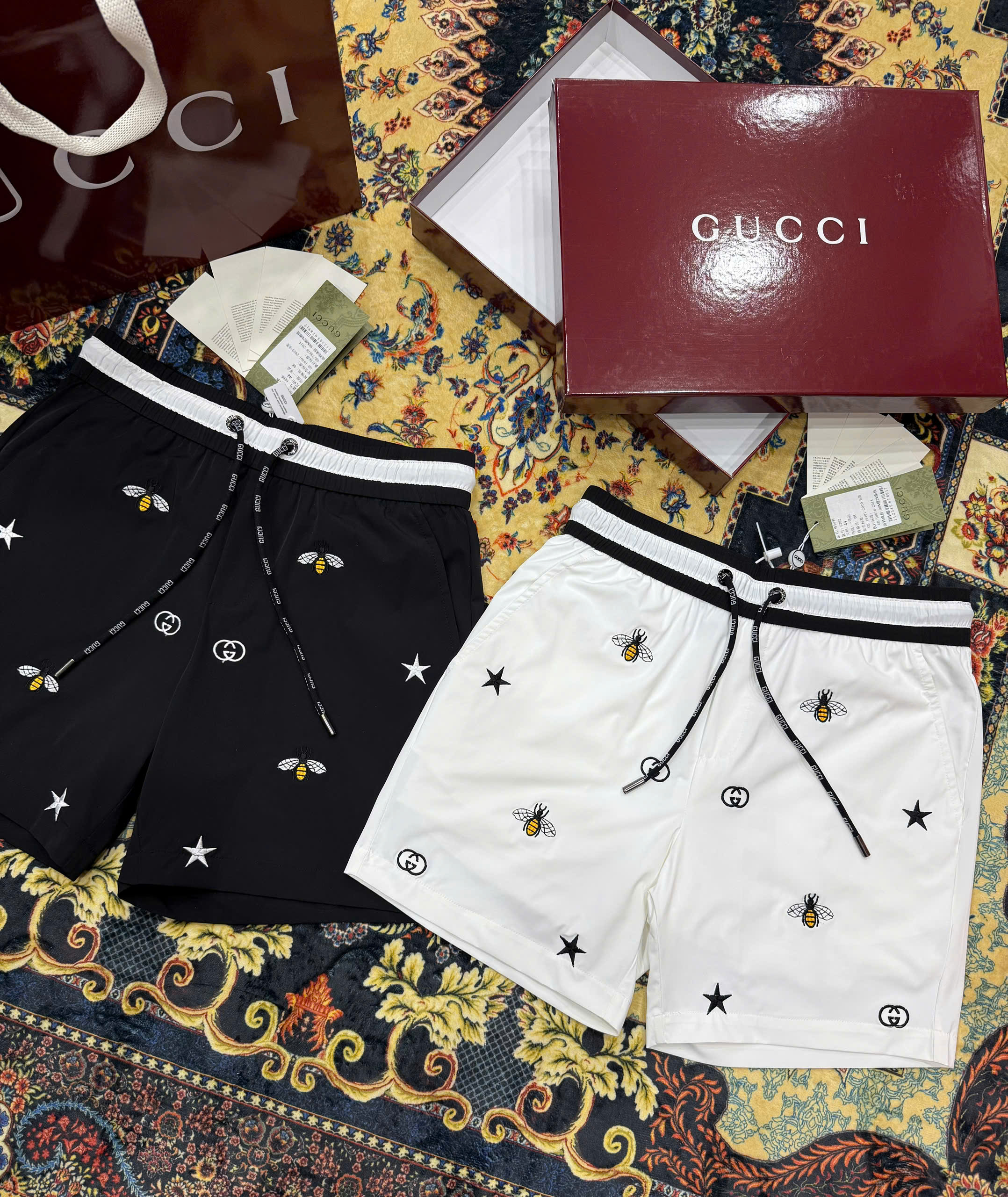 Quần short gió Gucci GC họa tiết logo GG Ong thêu Like Auth 1-1 on web CD MK