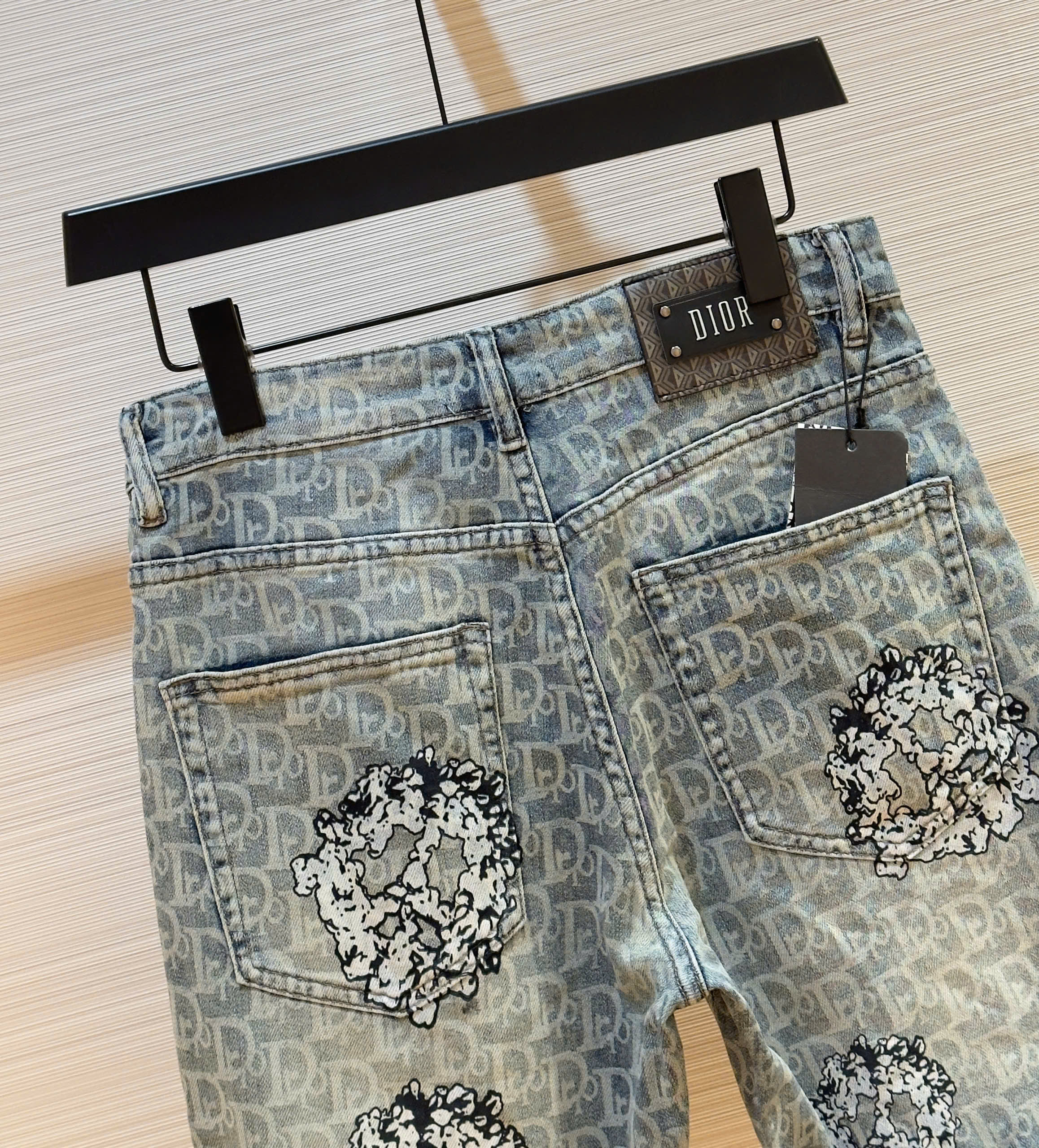 Quần short jean Dior CD Xanh họa tiết logo chữ full Like Auth 1-1 on web DDT