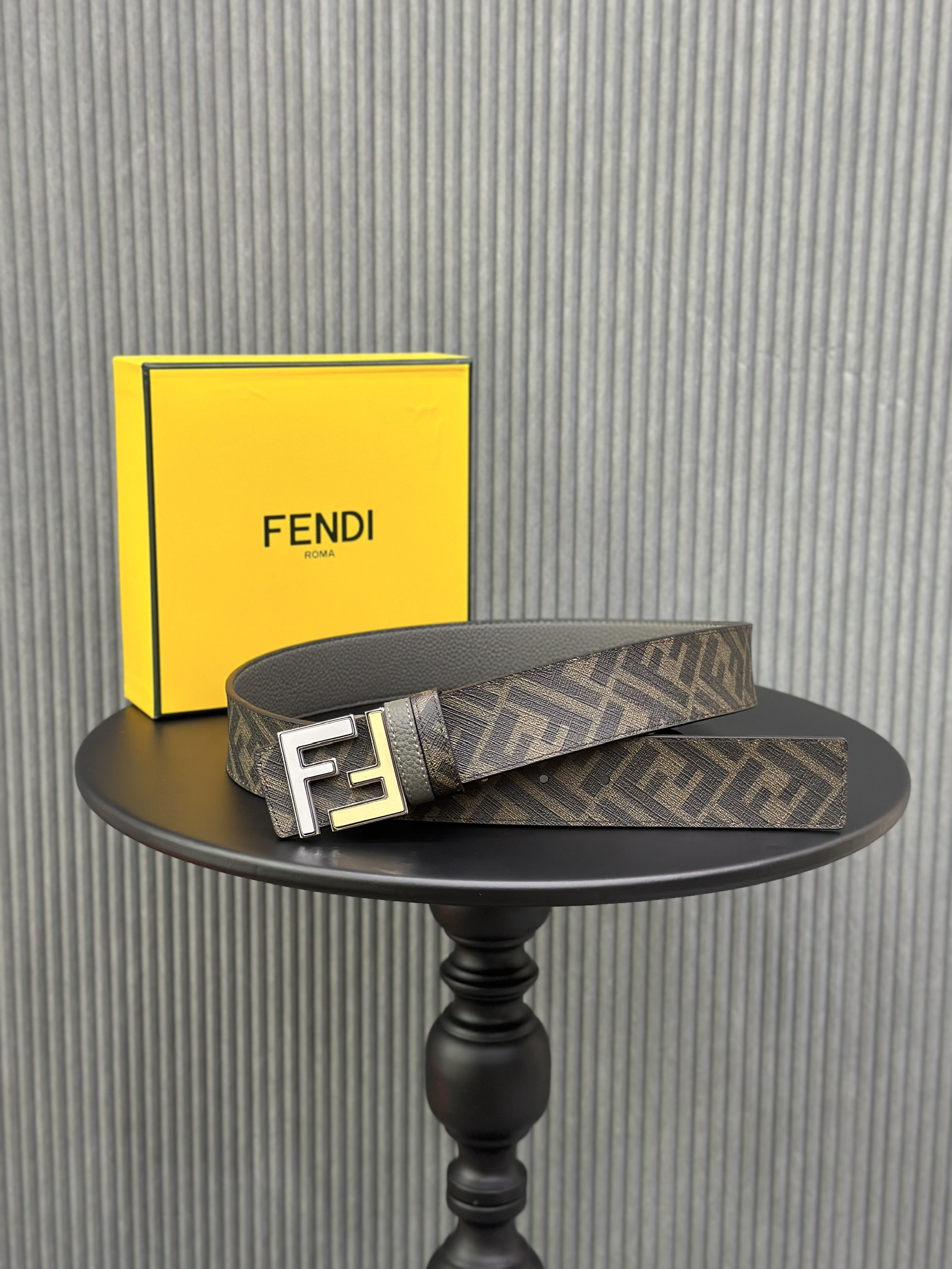Thắt lưng, dây nịt, belt Fendi FF họa tiết logo mặt FF size 85-105cm Like Auth 1-1 on web fullbox VTN