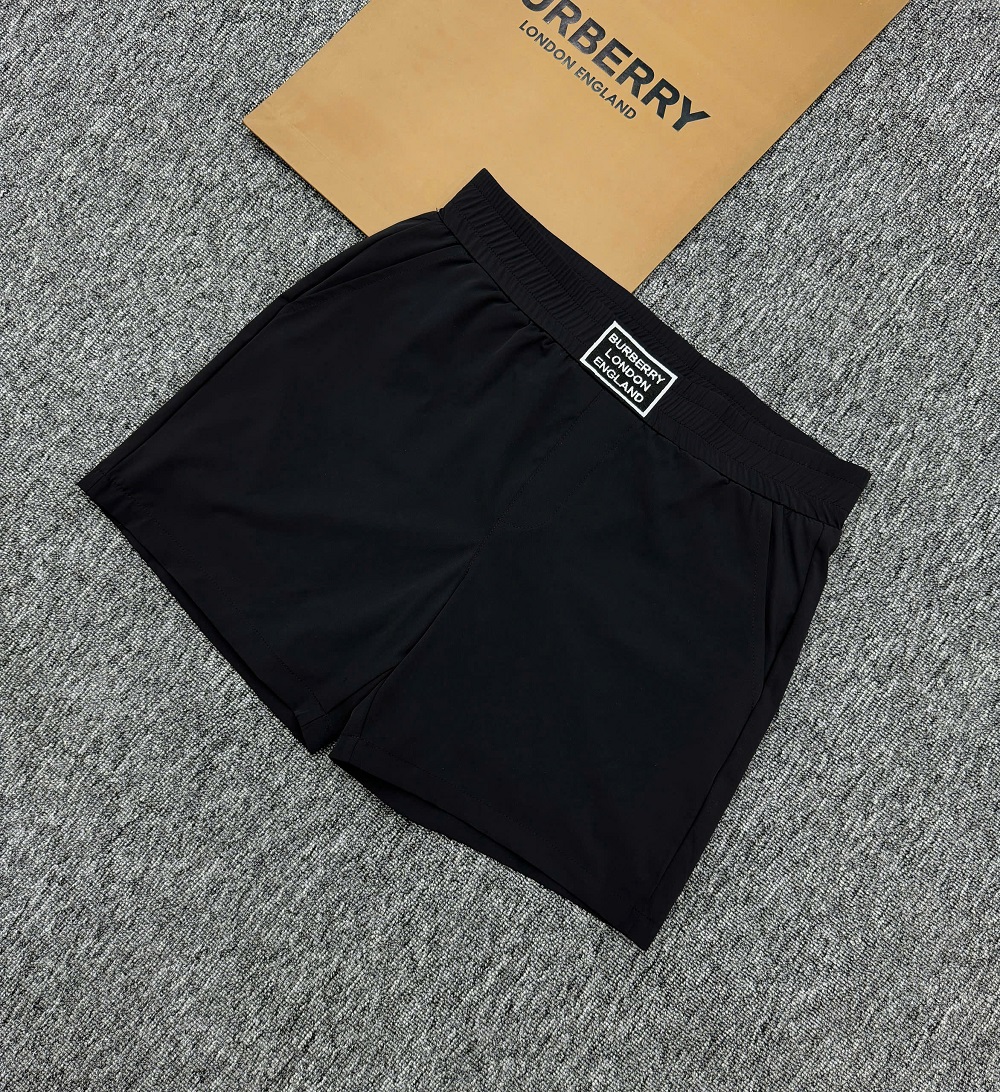 Quần short gió Burberry BBR trơn logo tag vuông thêu cạp Like Auth 1-1 on web MK