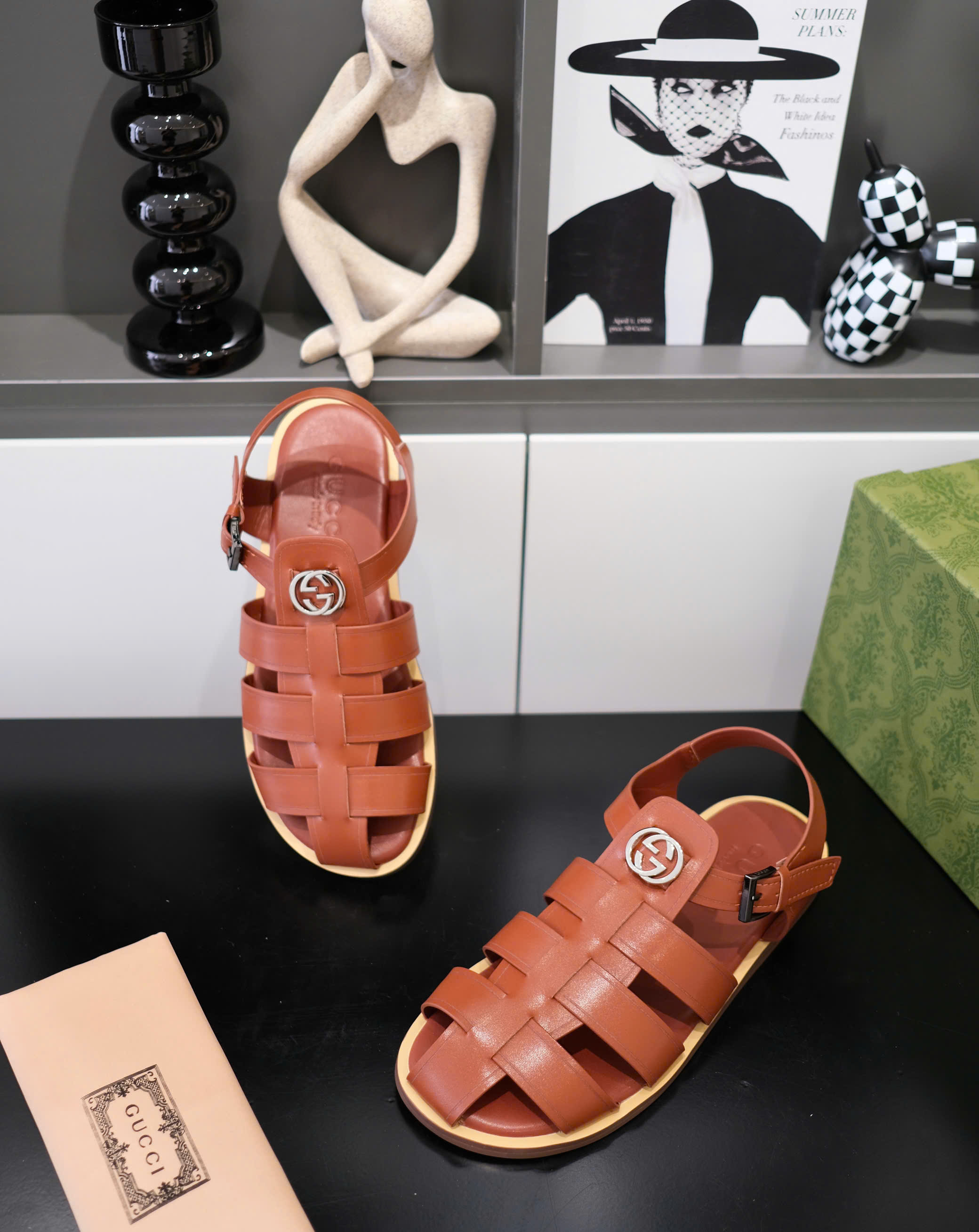 Dép rọ sandal Gucci GC Nâu trơn phối viền đế Nâu nhạt Like Auth on web fullbox bill thẻ DDT
