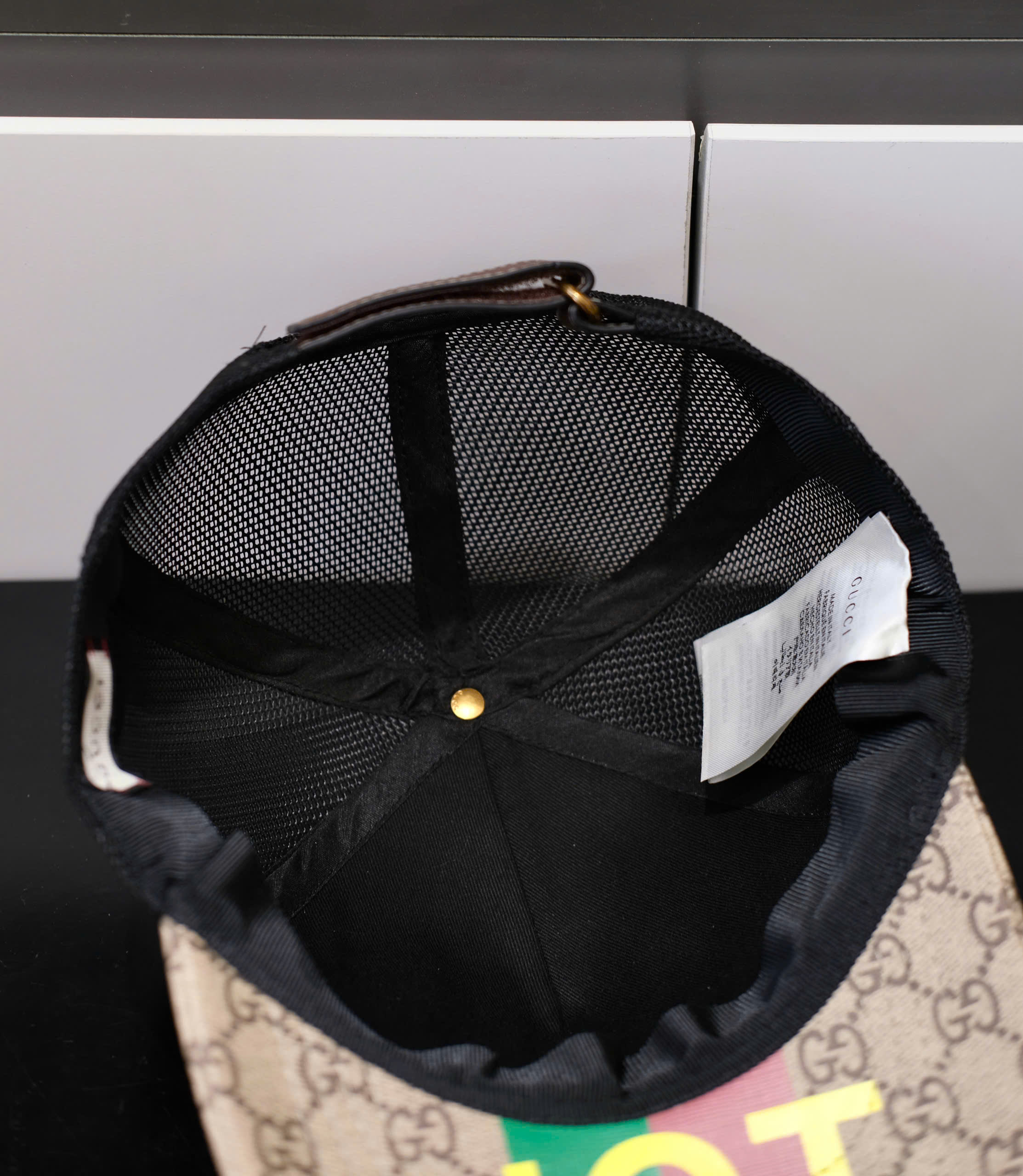 Mũ lưỡi trai, nón kết Gucci GC Nâu họa tiết logo kẻ sọc màu phối lưới Đen Like Auth fullbox DDT