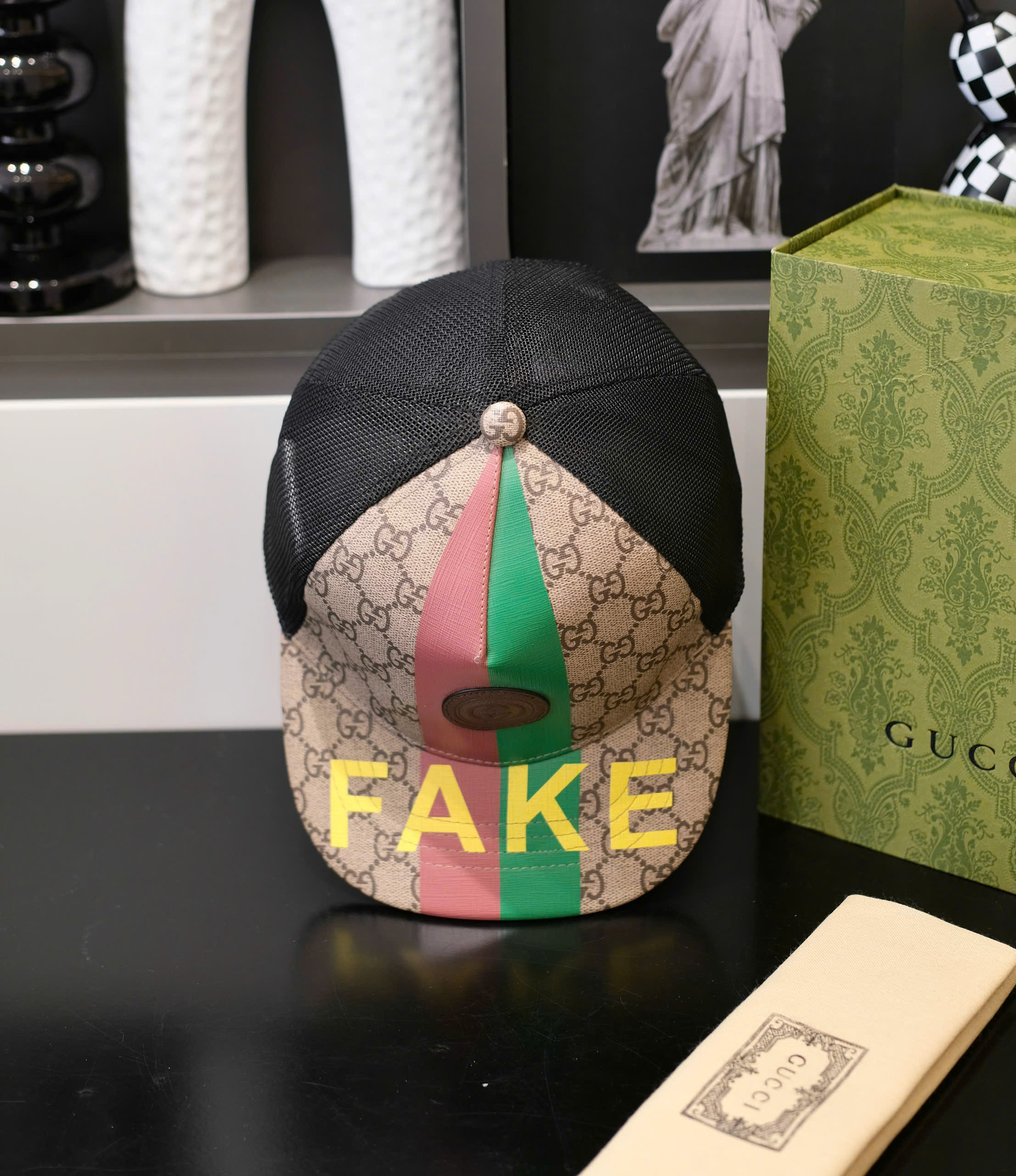 Mũ lưỡi trai, nón kết Gucci GC Nâu họa tiết logo kẻ sọc màu phối lưới Đen Like Auth fullbox DDT