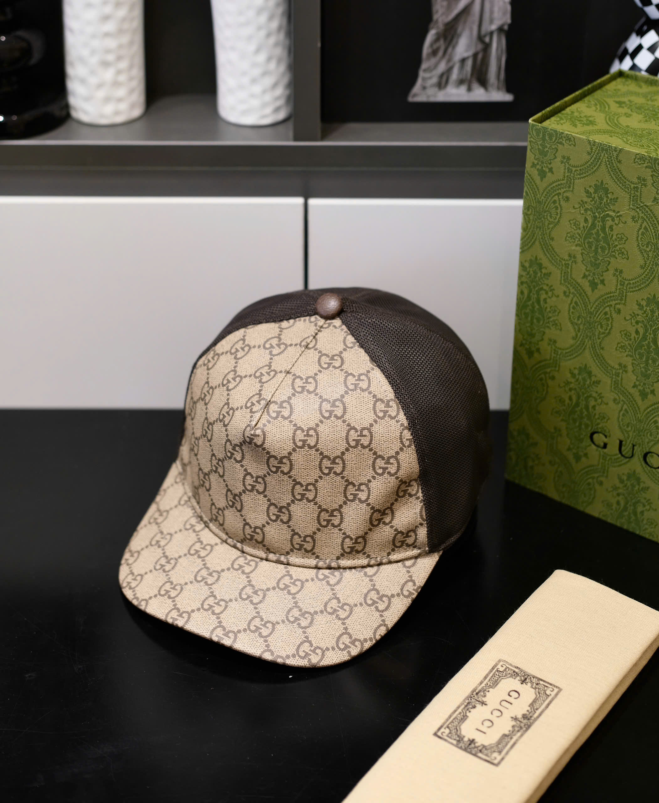 Mũ lưỡi trai, nón kết Gucci GC Nâu họa tiết logo phối lưới Đen Like Auth fullbox DDT