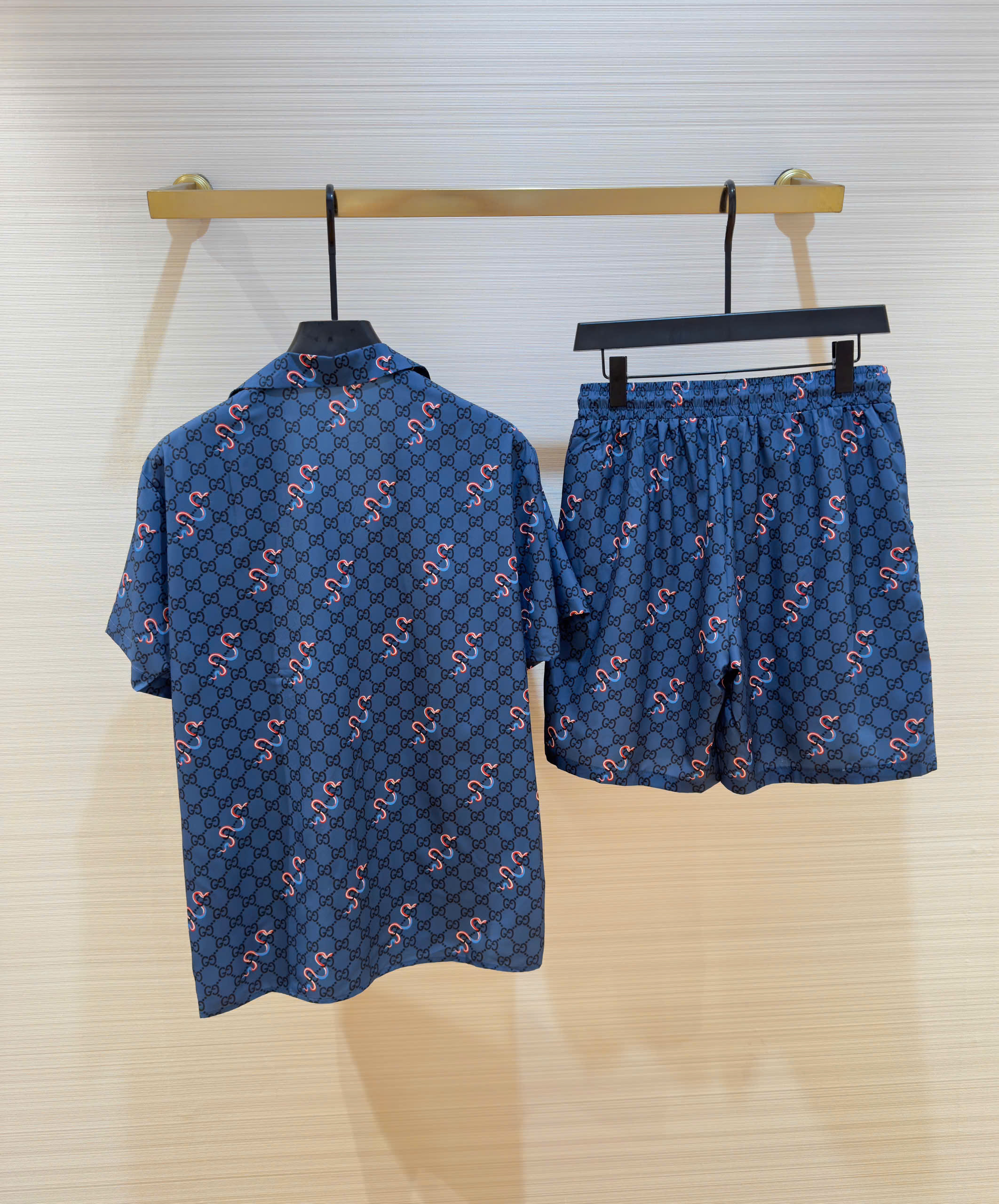 Bộ, Set hè Gucci GC Xanh họa tiết logo Rắn Like Auth on web DDT