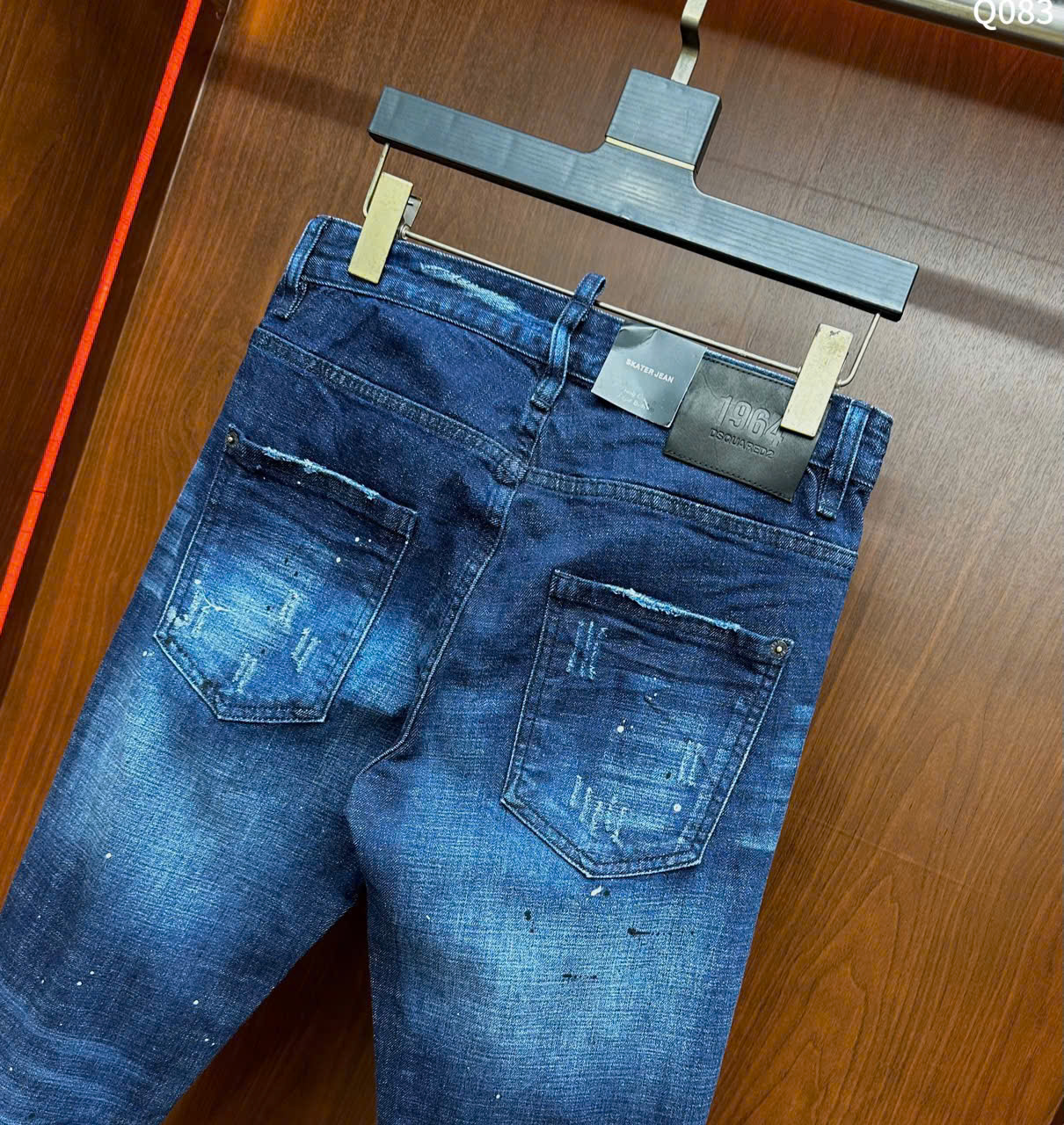 Quần Jean Dsquared2 DSQ2 Xanh rách xước móc logo Đỏ phối khóa zip lệch Like Auth on web LK