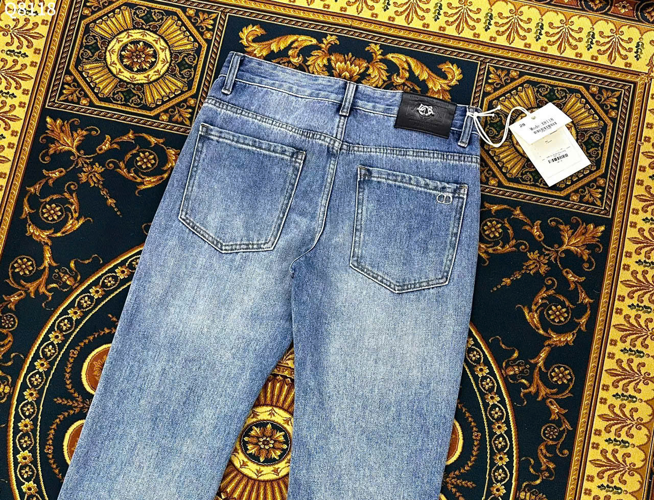 Quần Jean ống suông Dior CD Xanh trơn Like Auth on web LK