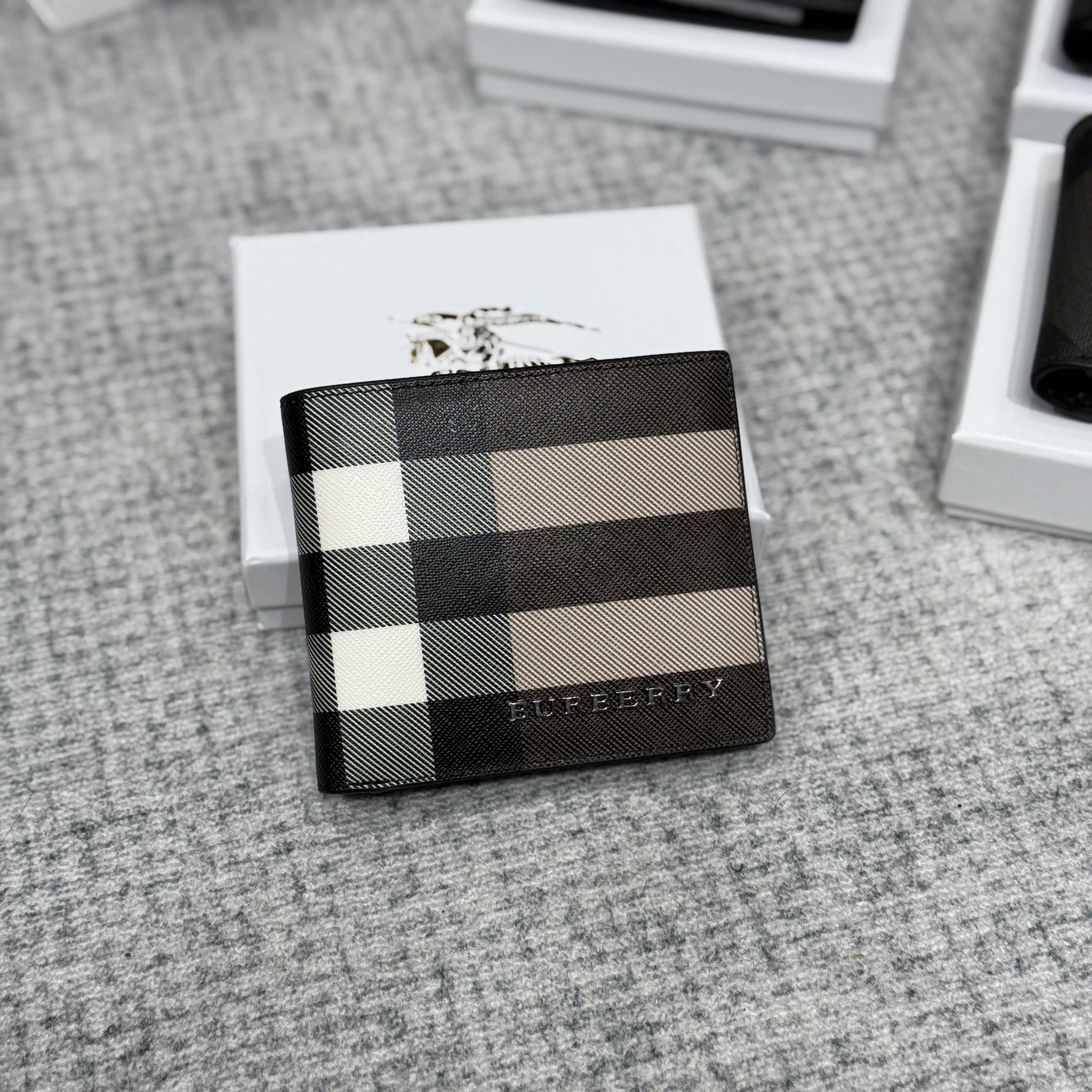 Ví ngắn gấp Burberry BBR các mẫu Like Auth fullbox túi thẻ phụ kiện PLD