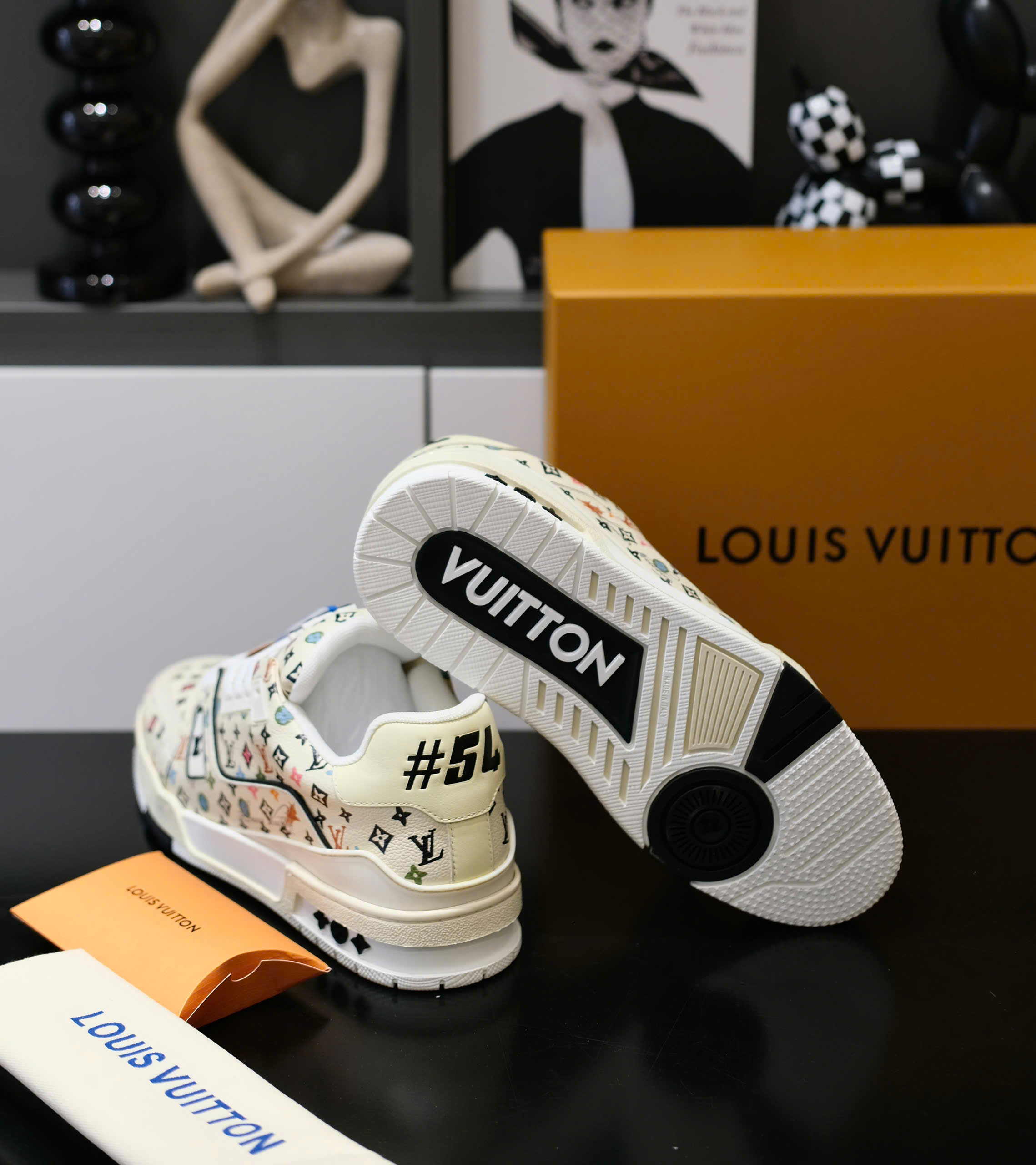 Giày sneaker Louis Vuitton LV 54 Be họa tiết hoa vân màu sắc full Like Auth Fullbox Phụ Kiện DDT