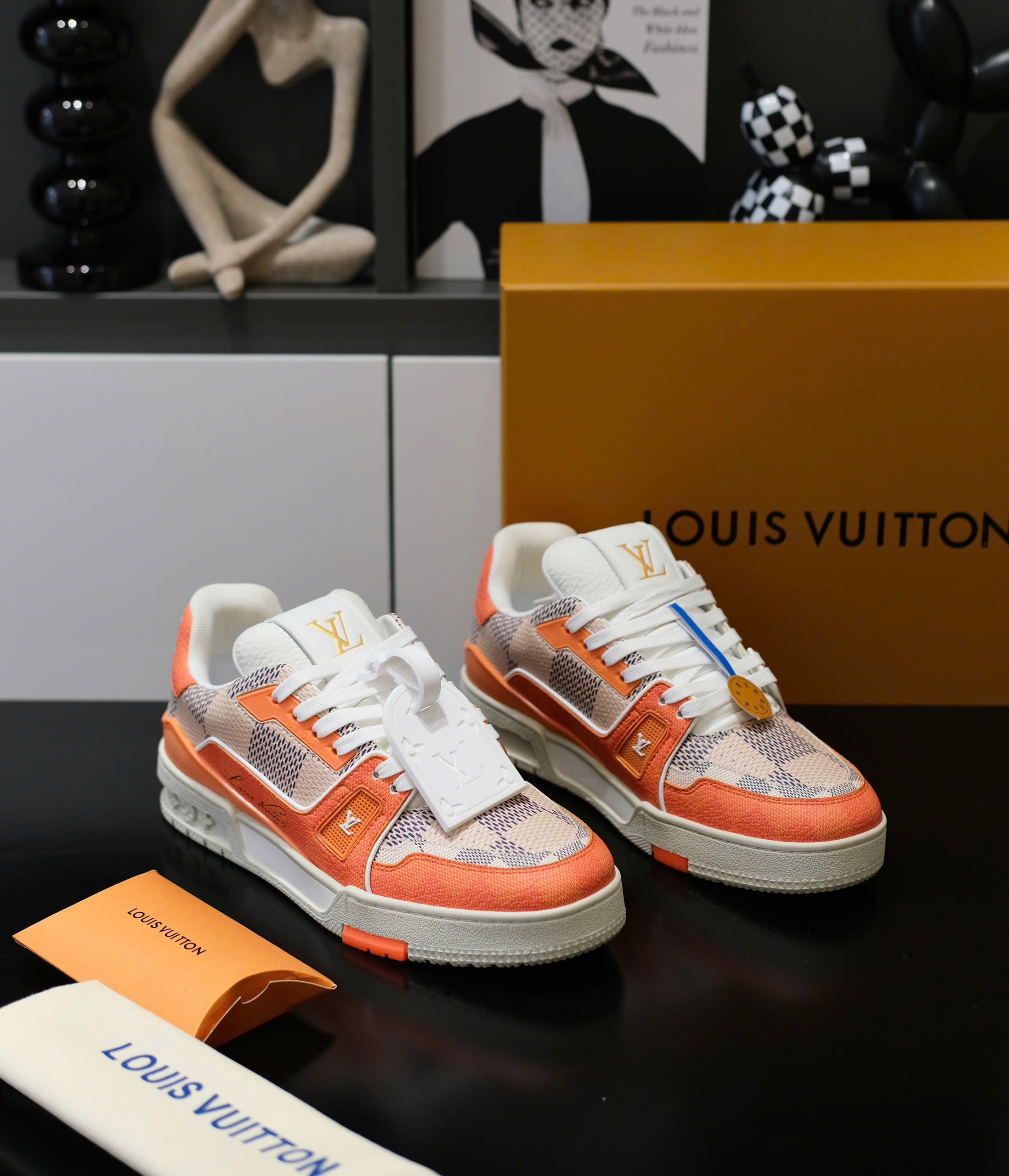 Giày sneaker Louis Vuitton LV 54 Cam họa tiết chấm caro Like Auth Fullbox Phụ Kiện DDT