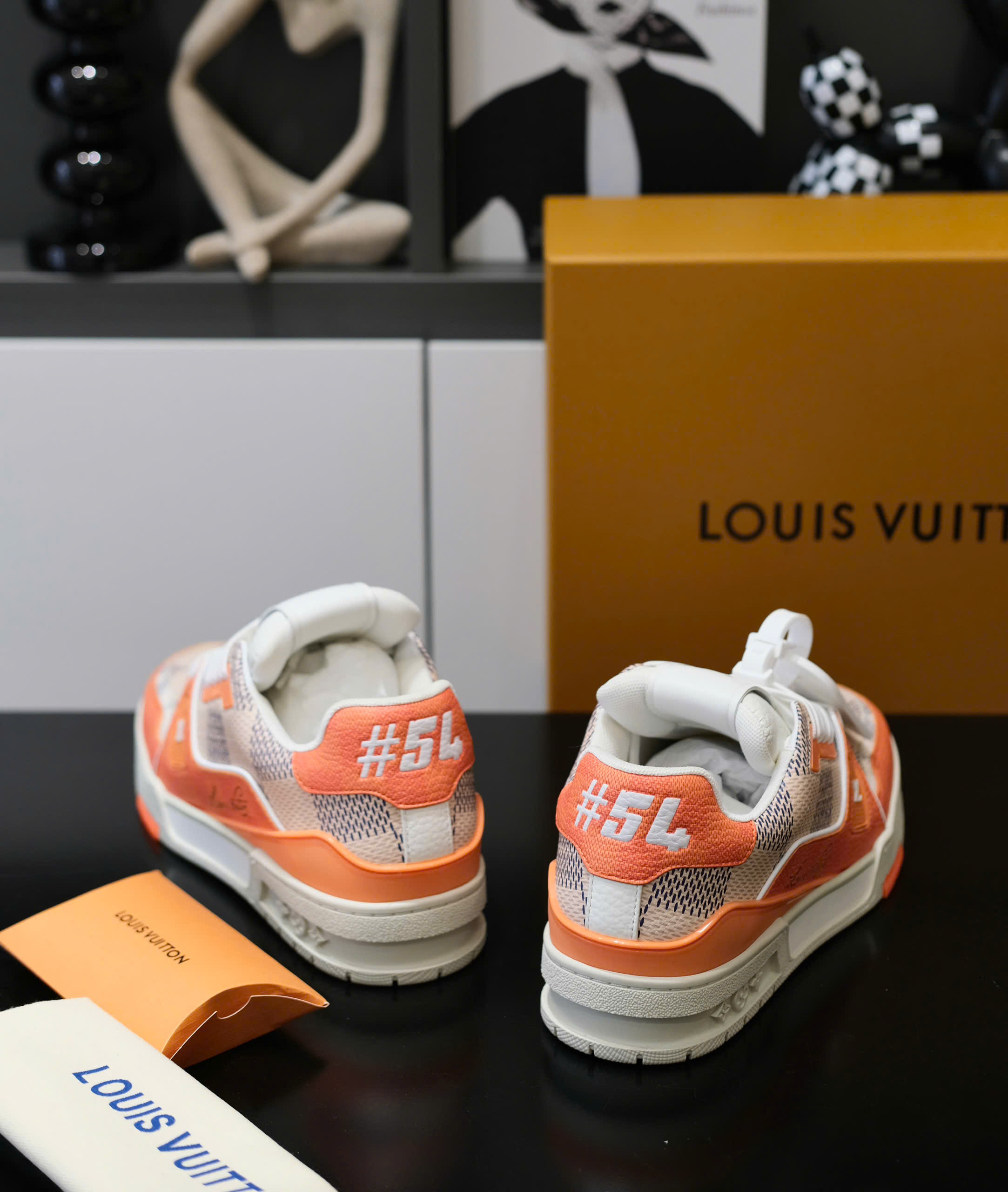 Giày sneaker Louis Vuitton LV 54 Cam họa tiết chấm caro Like Auth Fullbox Phụ Kiện DDT