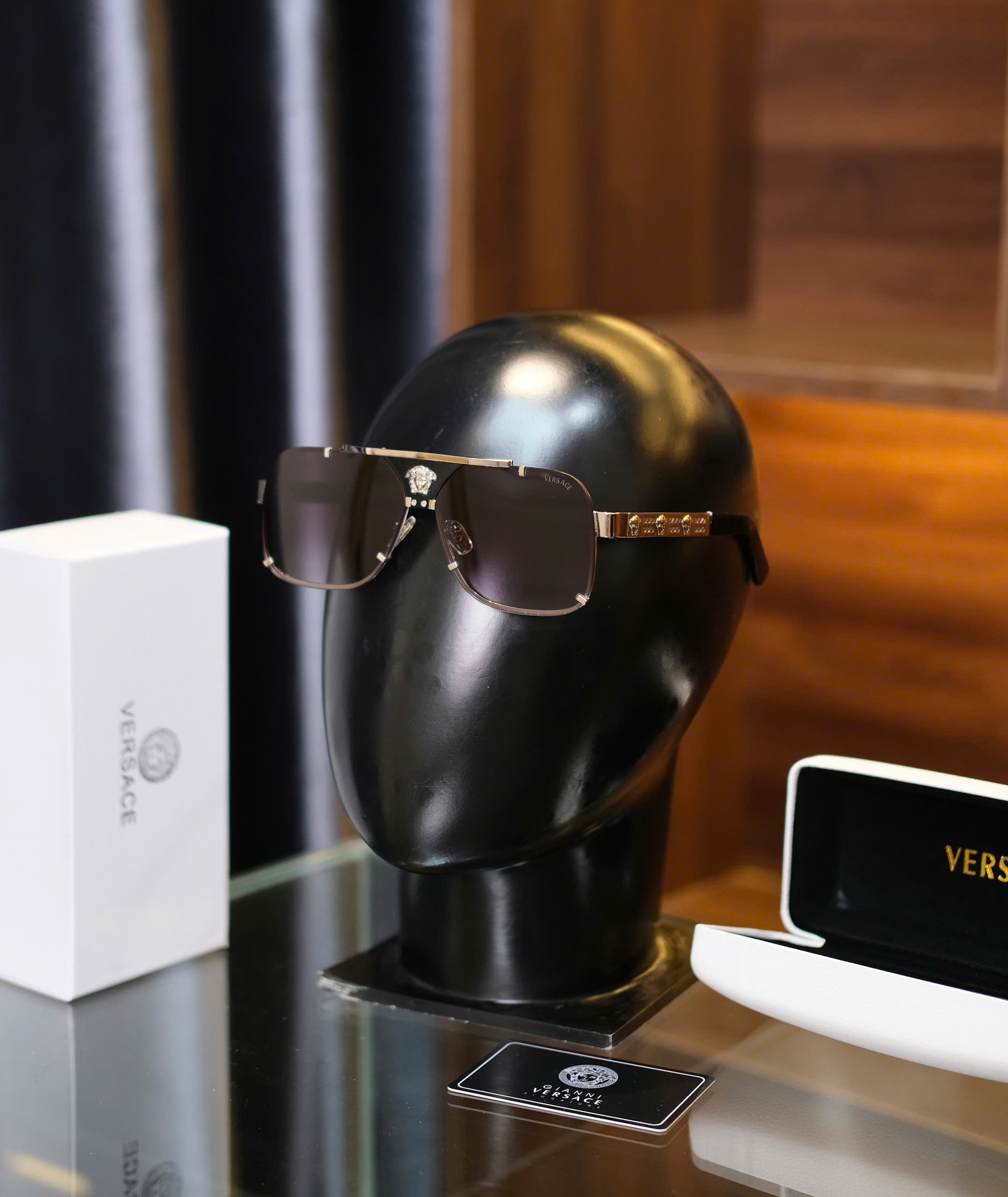 Kính mắt thời trang Versace VS Đen logo mặt Medusa Like Auth on web fullbox DDT
