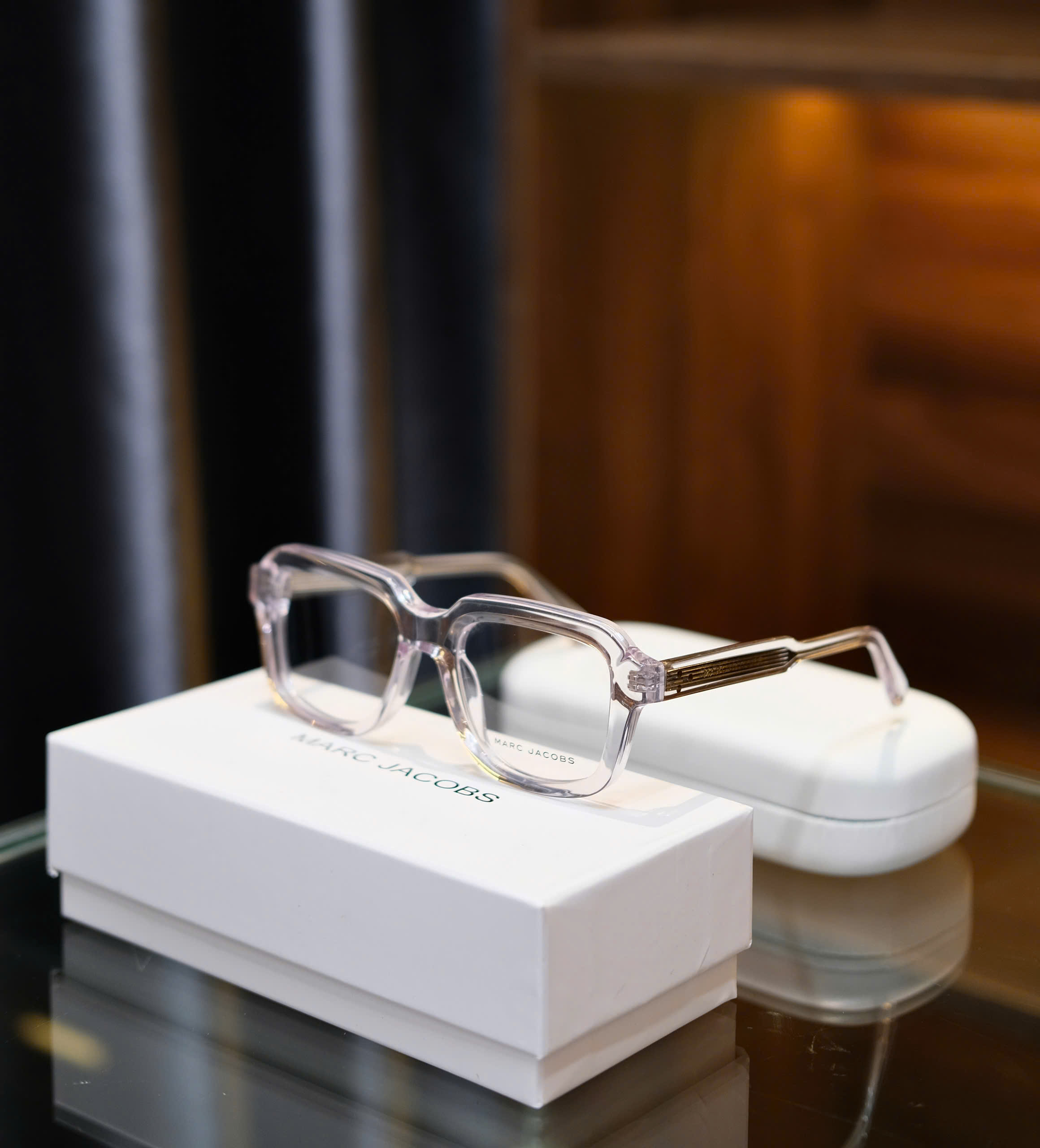 Kính mắt thời trang Marc Jacobs Trắng trong Like Auth on web fullbox DDT