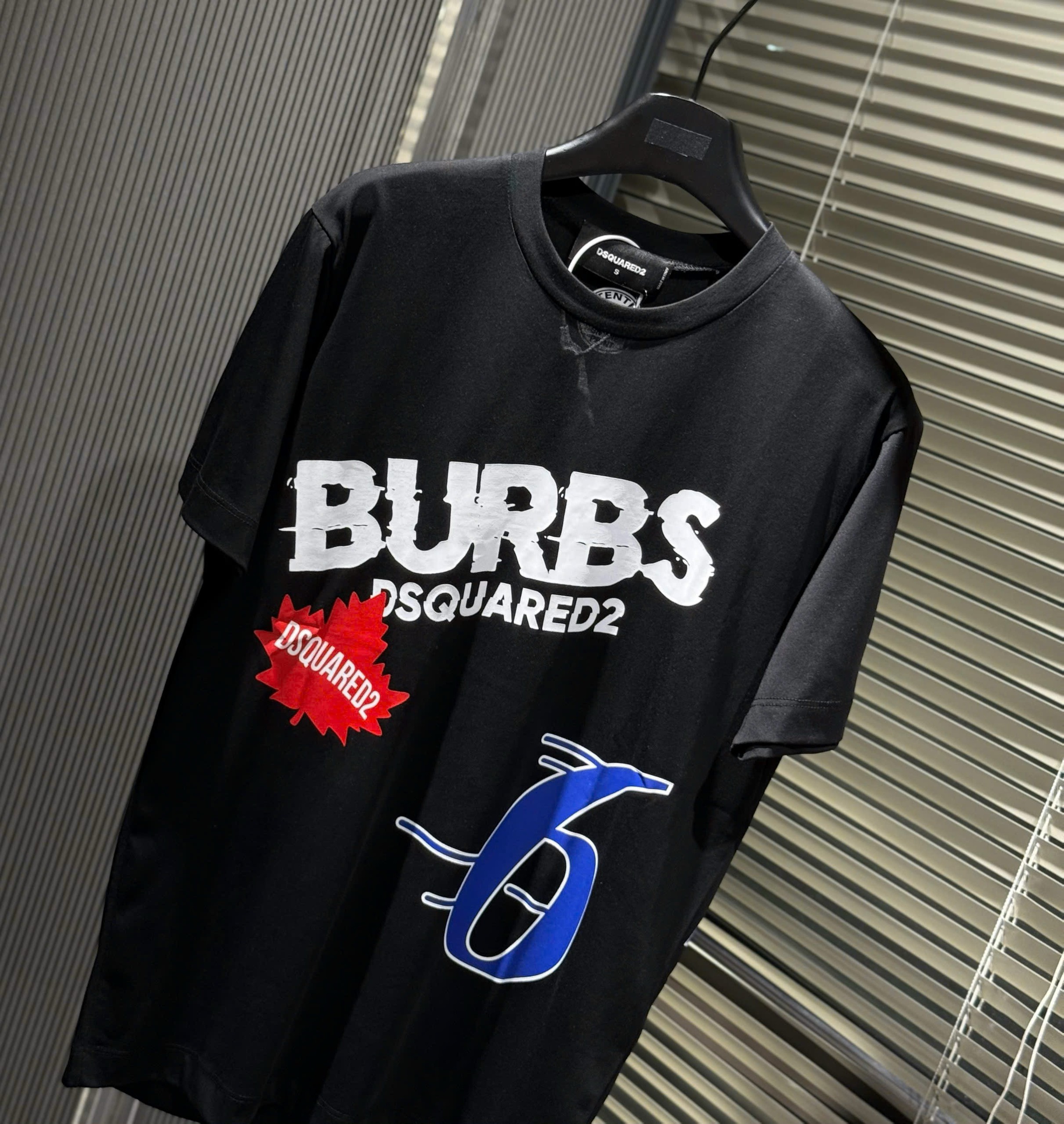 Áo phông T-shirt Dsquared2 DSQ2 họa tiết chữ số Like Auth on web NV