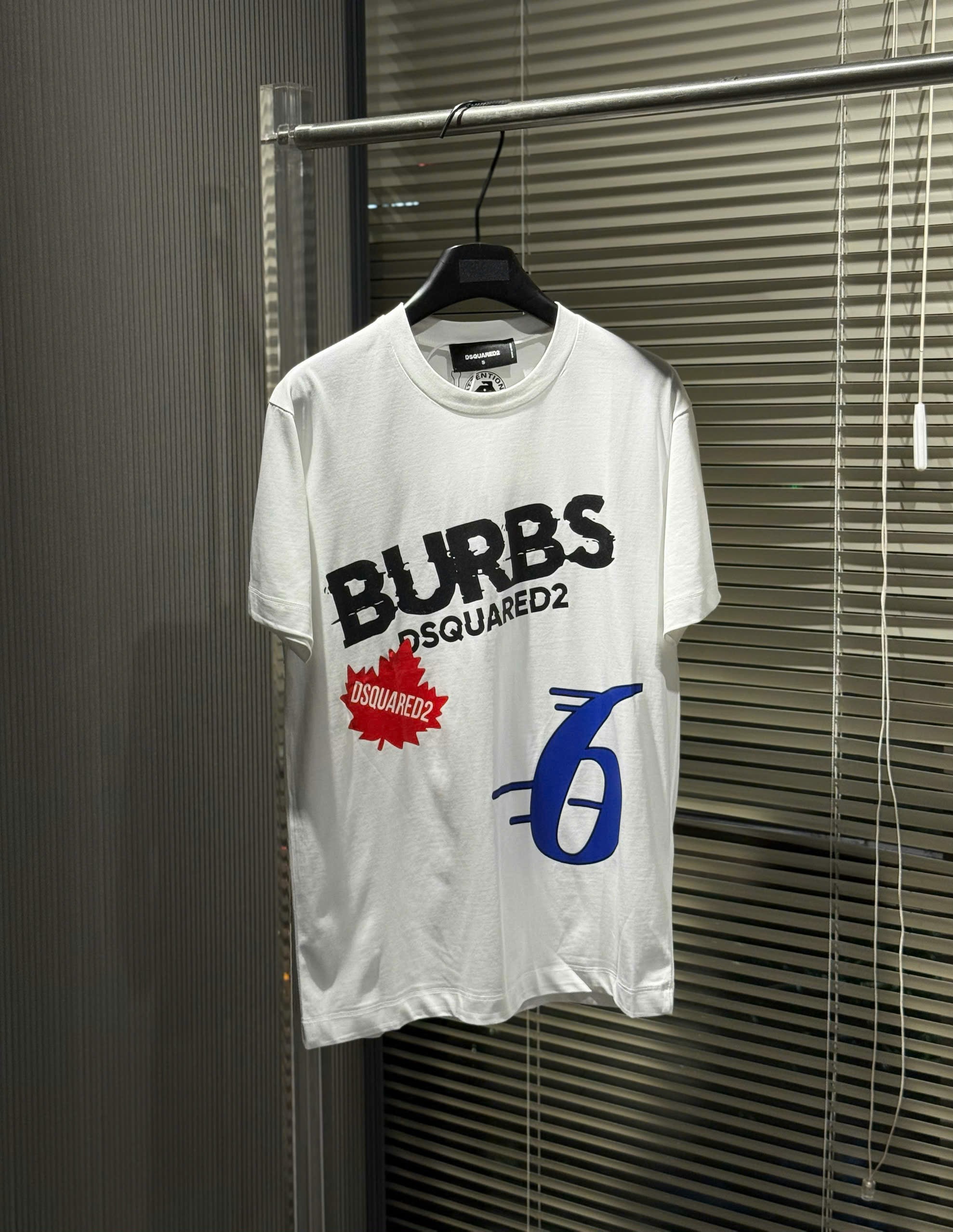 Áo phông T-shirt Dsquared2 DSQ2 họa tiết chữ số Like Auth on web NV