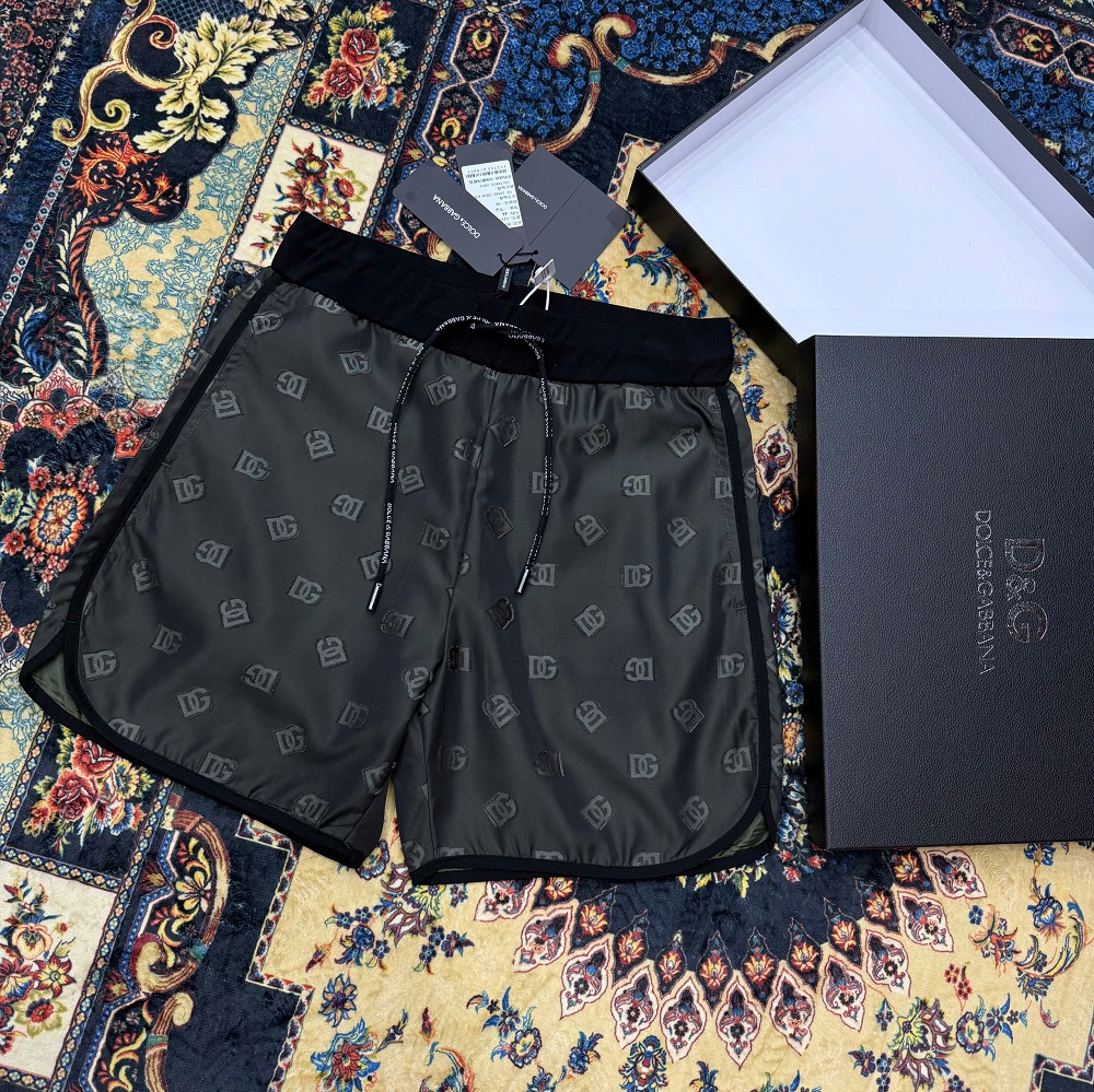 Quần short gió Dolce Gabbana DG họa tiết logo DG full Like Auth 1-1 on web CD