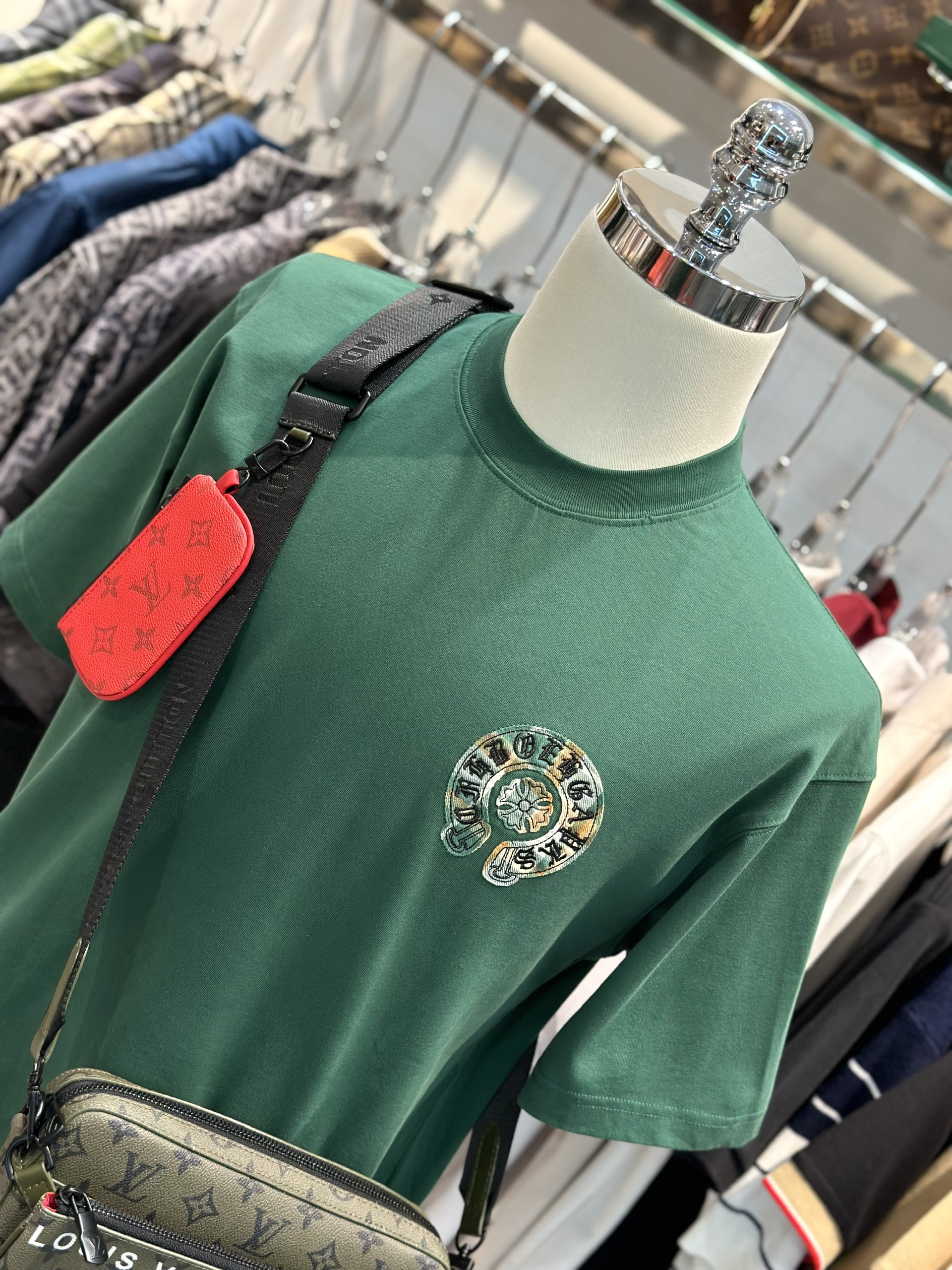 Áo phông T-shirt Chrome Heart CH Xanh rêu logo chữ thập vòng tròn kẻ sọc thêu nổi lưng ngực Like Auth on web VTN