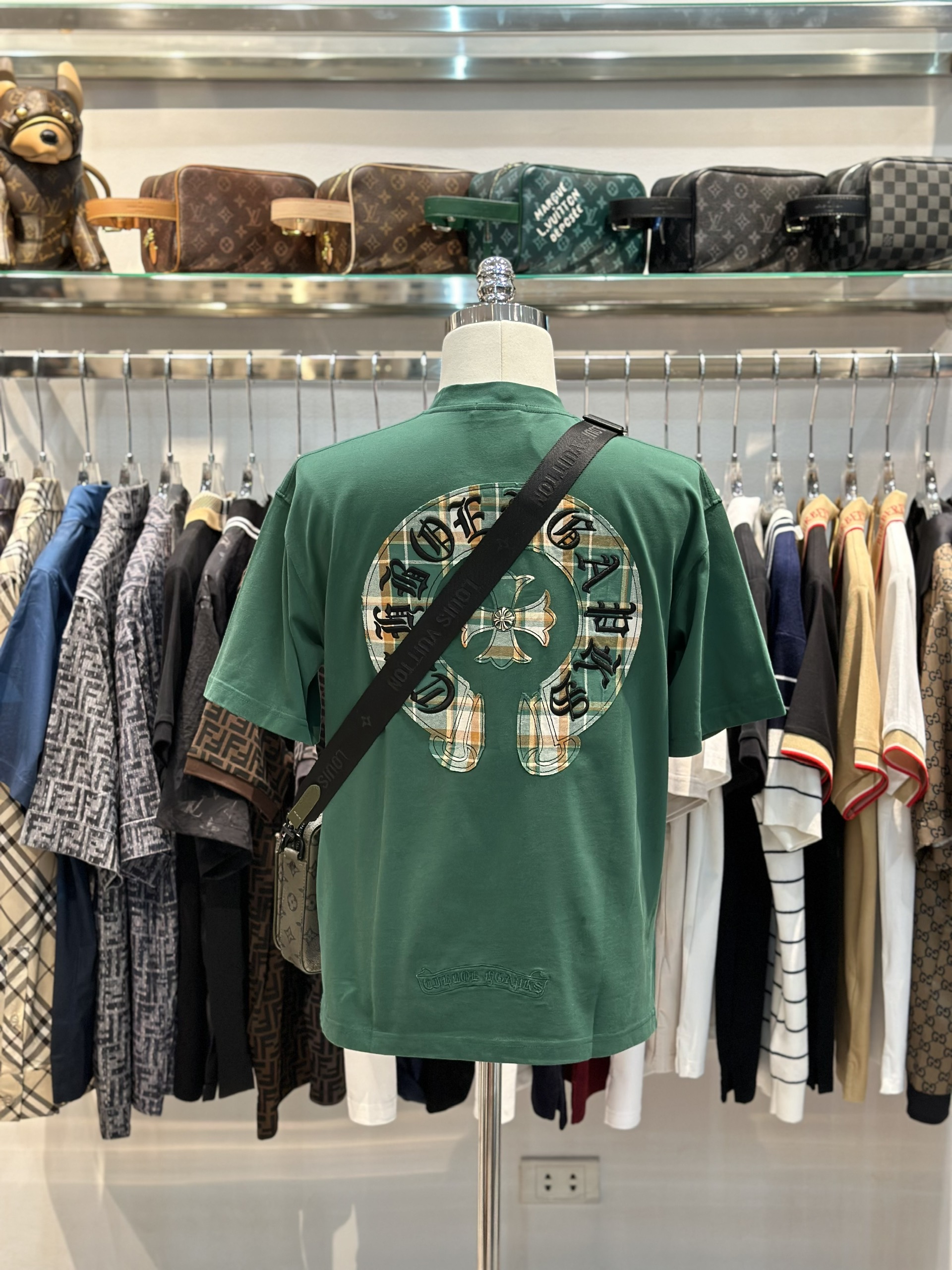 Áo phông T-shirt Chrome Heart CH Xanh rêu logo chữ thập vòng tròn kẻ sọc thêu nổi lưng ngực Like Auth on web VTN