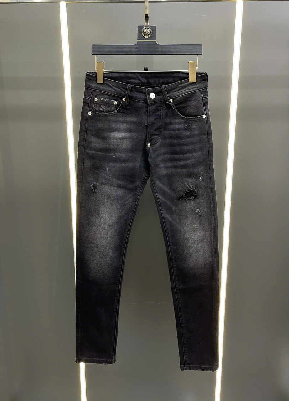 Quần Jean Dolce Gabbana DG Đen rách mài tag da thêu túi sau khóa khuy Like Auth on web LK