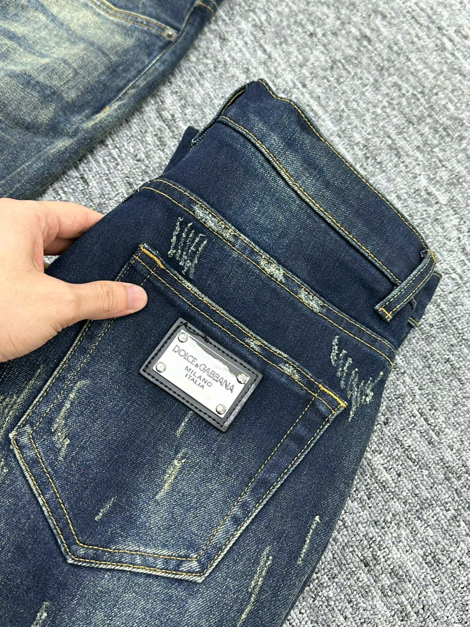 Quần Jean Dolce Gabbana DG Xanh rách xước mài Like Auth on web LK