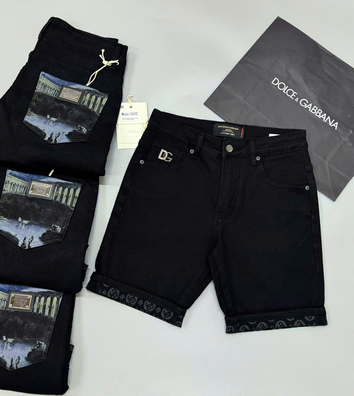 Quần short jean Dolce Gabbana DG Đen họa tiết hồ 3D túi sau Like Auth 1-1 on web CD
