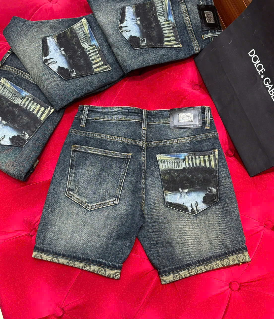 Quần short gió Dolce Gabbana DG Xanh họa tiết hồ 3D túi sau Like Auth 1-1 on web CD