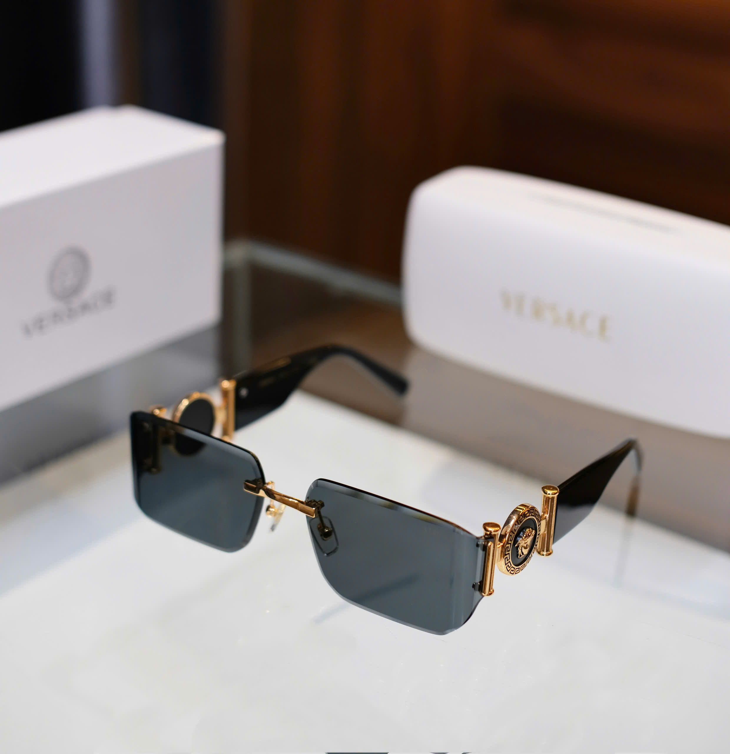 Kính mắt thời trang Versace VS Đen không viền logo tròn gọng Like Auth on web fullbox DDT