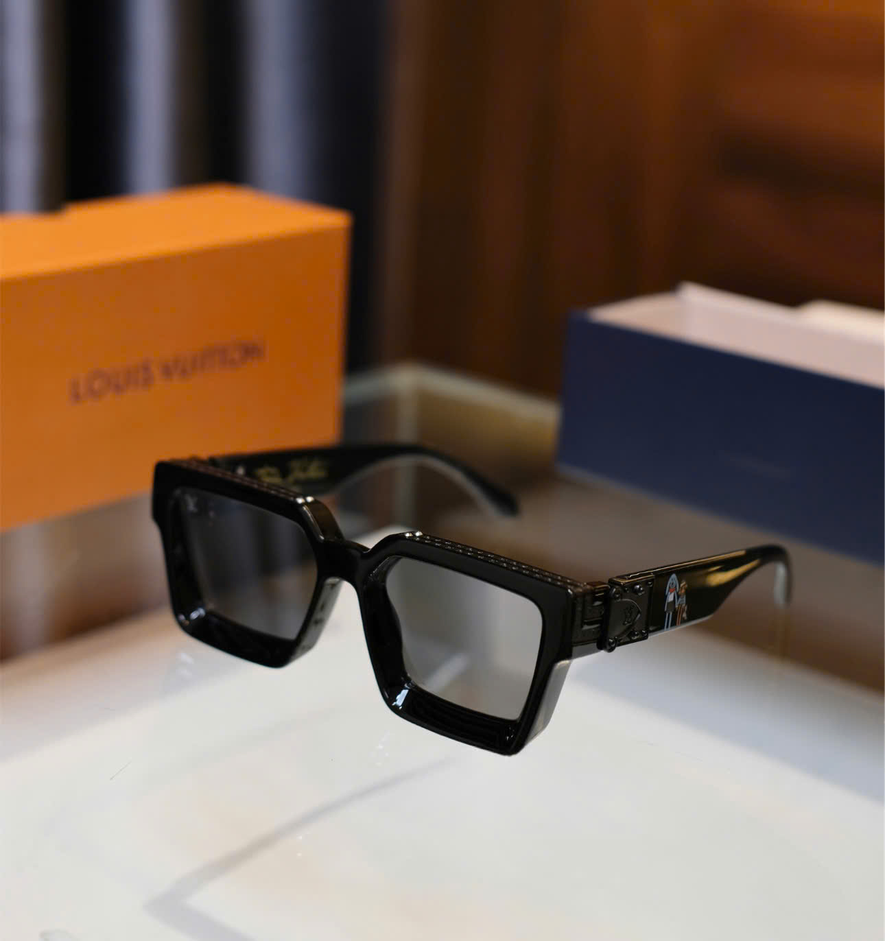 Kính mắt thời trang Louis Vuitton LV Đen phối hoa vân viền logo gọng Like Auth on web fullbox DDT