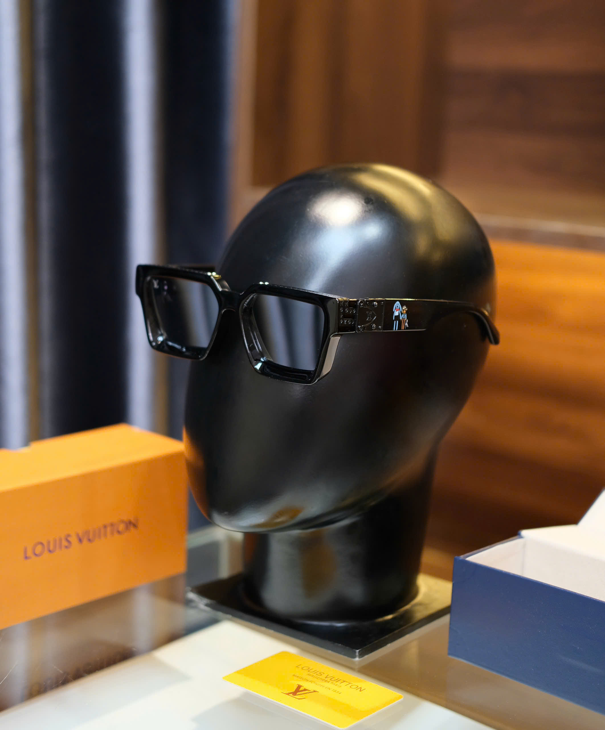 Kính mắt thời trang Louis Vuitton LV Đen phối hoa vân viền logo gọng Like Auth on web fullbox DDT