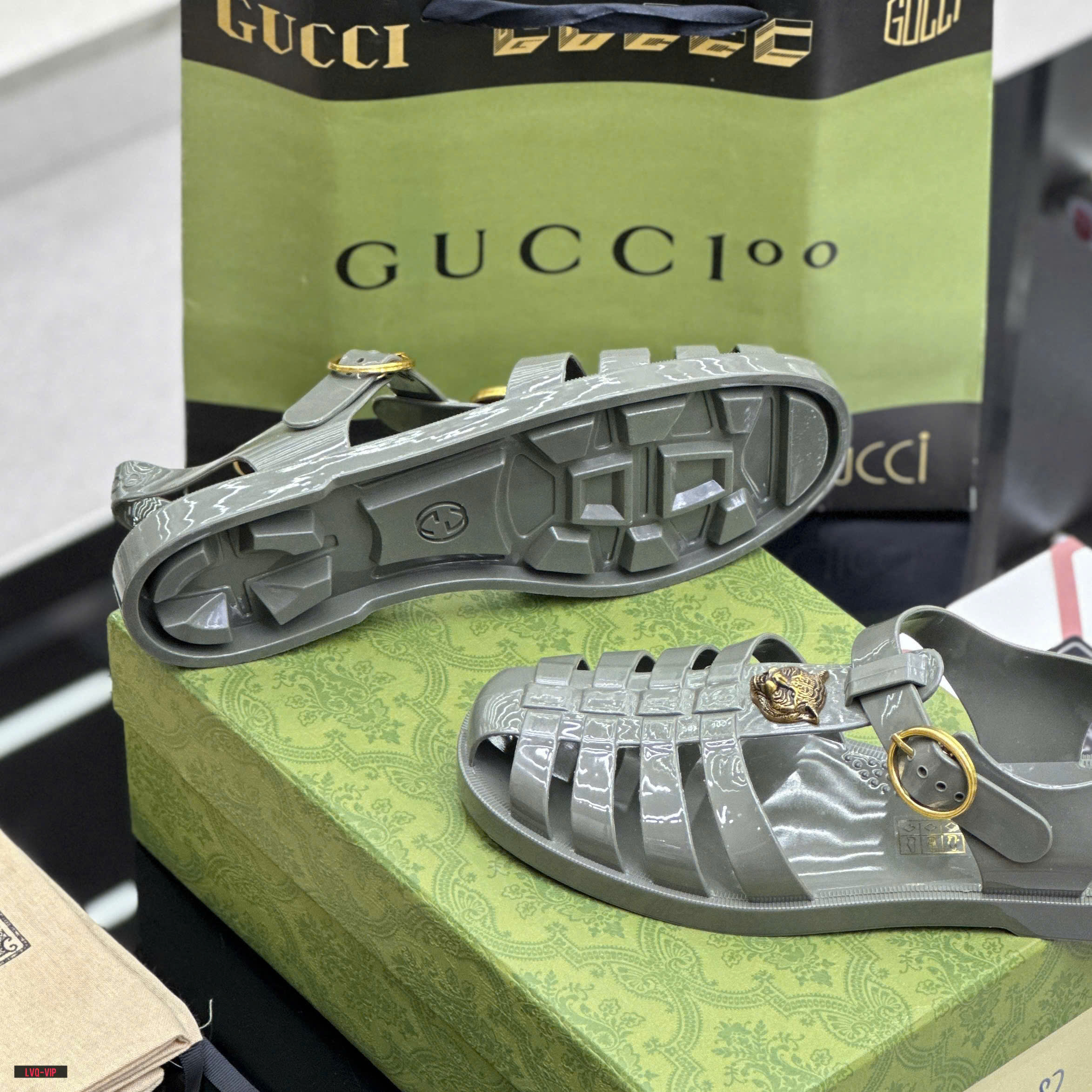 Dép rọ sandal Gucci GC Xanh bóng logo chữ Hổ Vàng Like Auth on web fullbox bill thẻ LVQ
