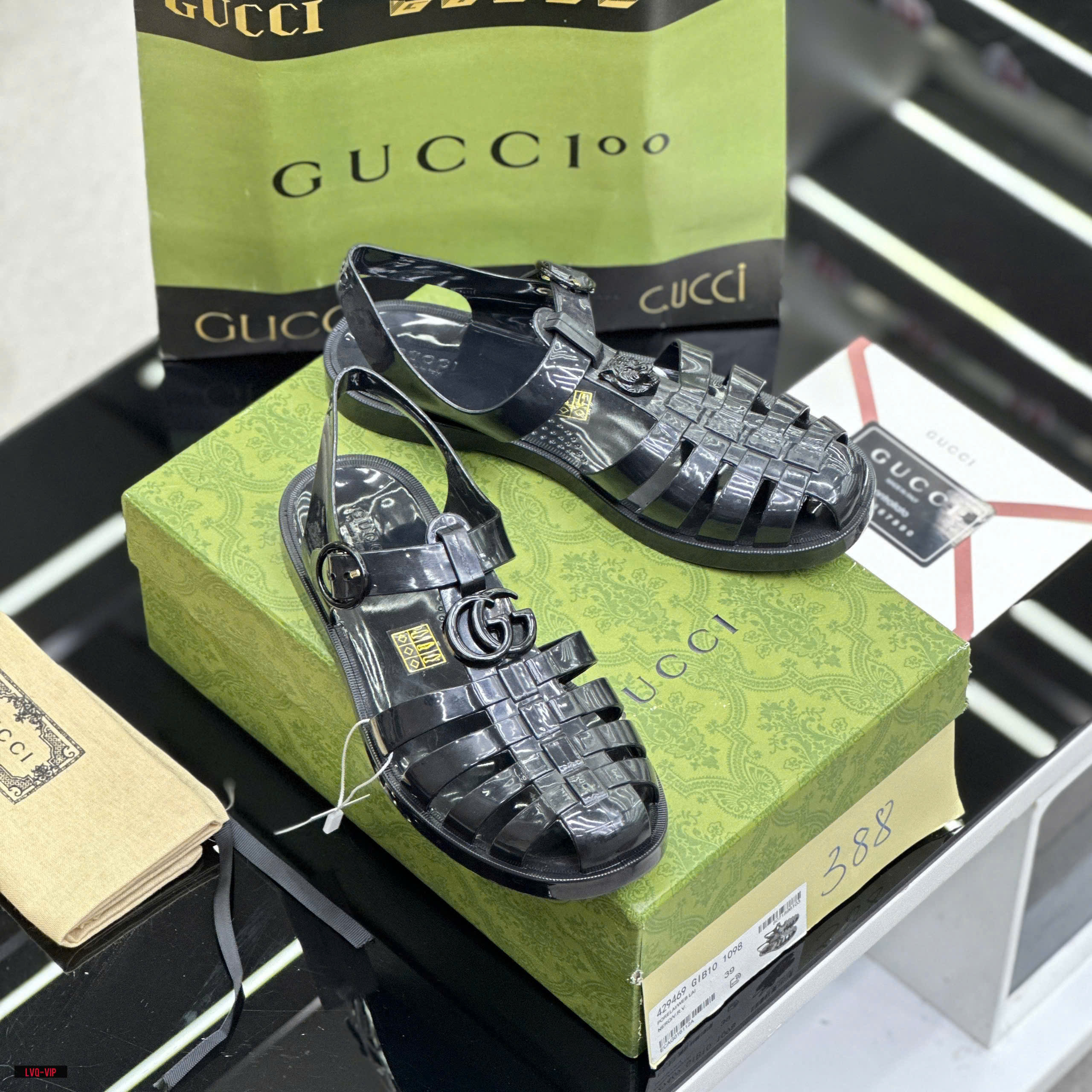 Dép rọ sandal Gucci GC Đen bóng logo chữ Hổ Đen Like Auth on web fullbox bill thẻ LVQ