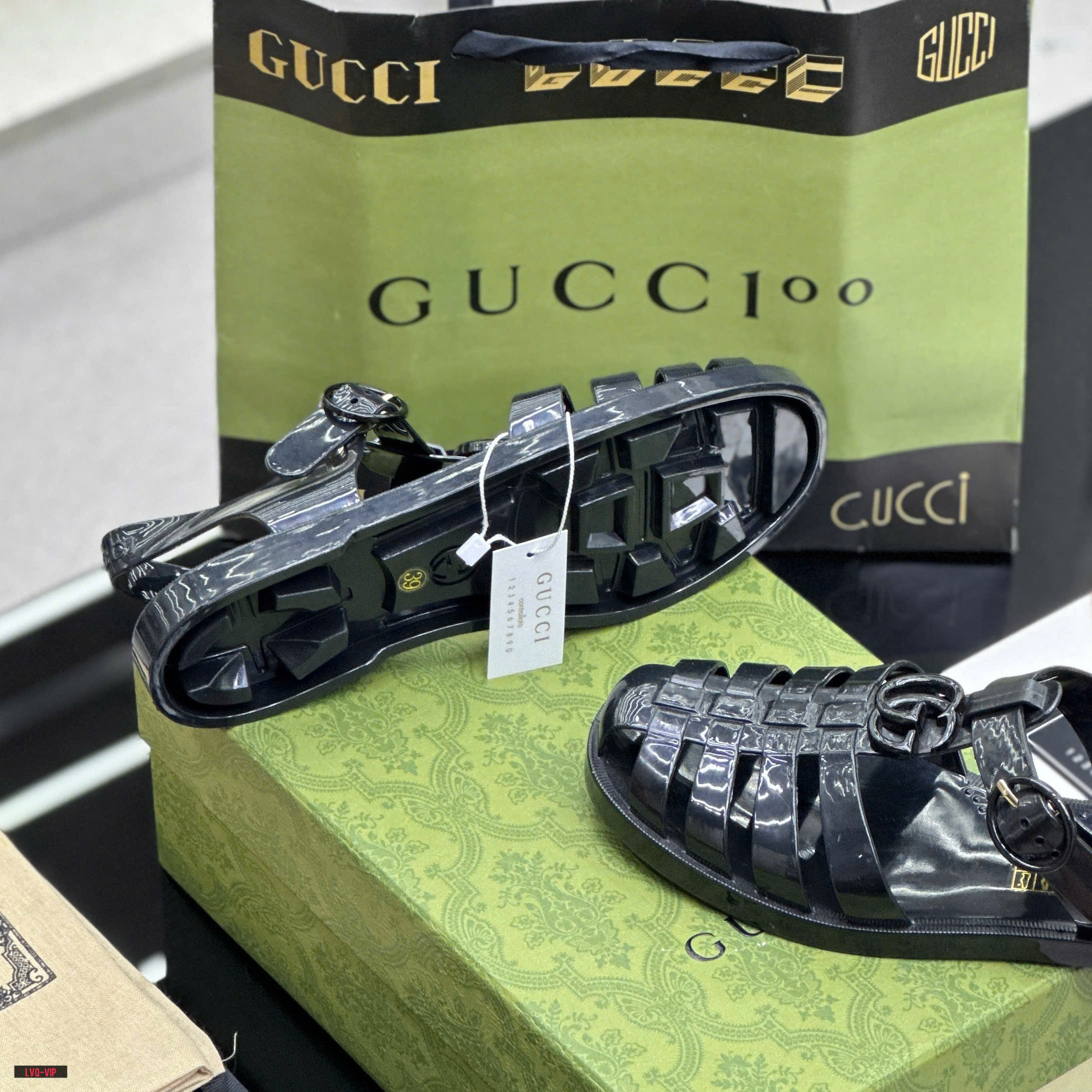 Dép rọ sandal Gucci GC Đen bóng logo chữ Like Auth on web fullbox bill thẻ LVQ