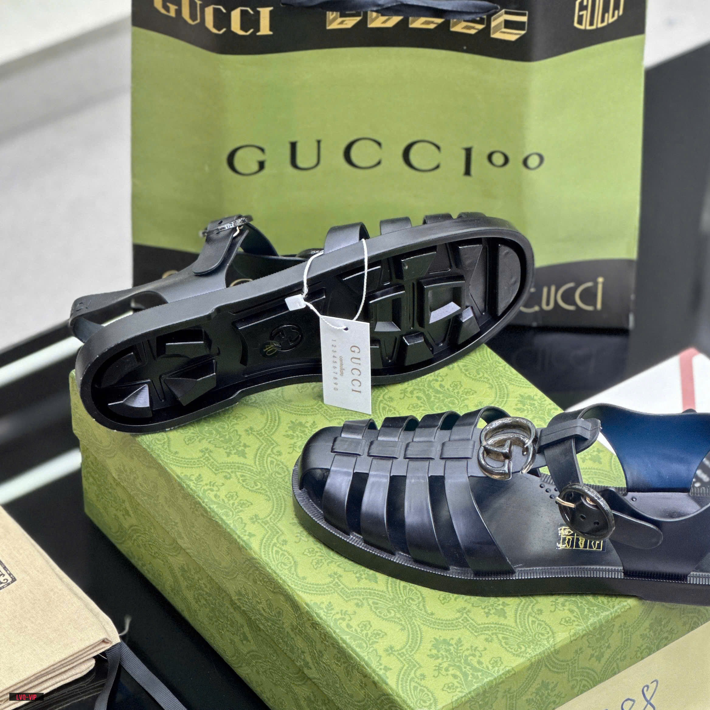 Dép rọ sandal Gucci GC Đen lì logo chữ bóng Like Auth on web fullbox bill thẻ LVQ
