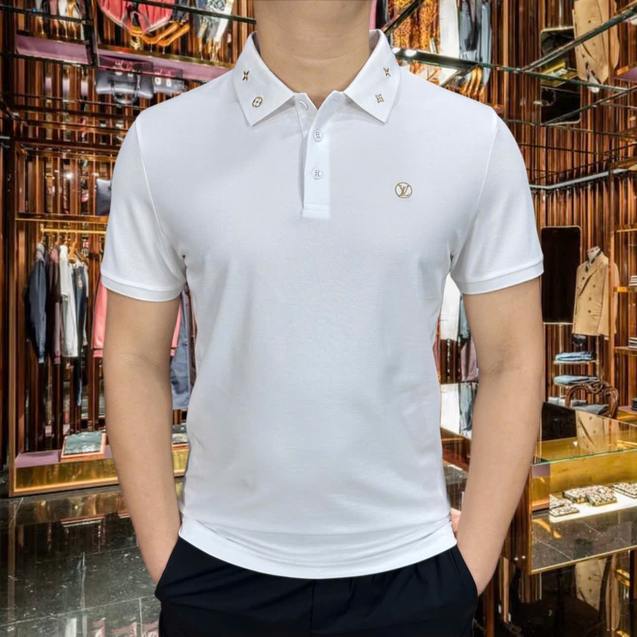 Áo polo Louis Vuitton LV logo hoa vân thêu cổ ngực Like Auth 1-1 on web MK