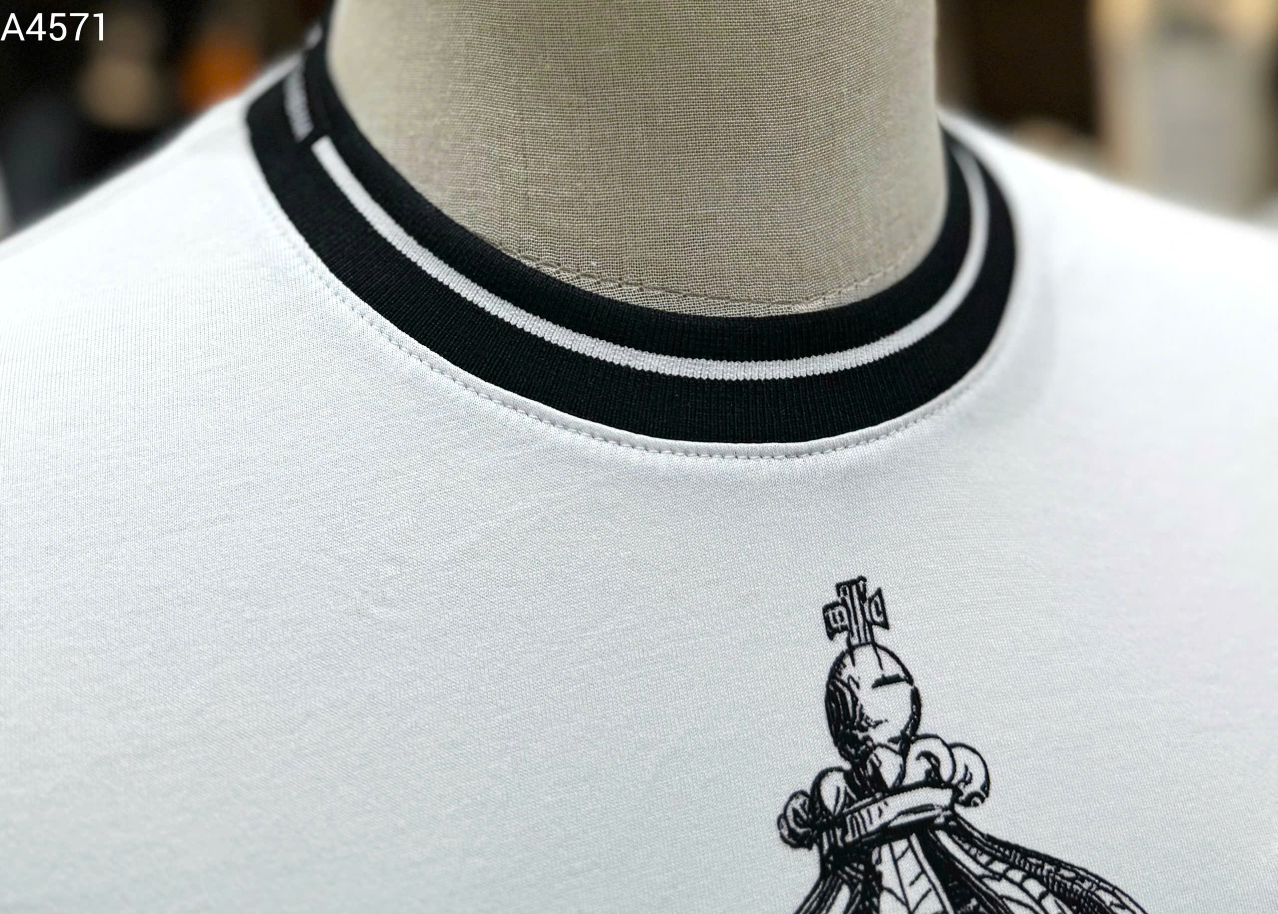 Áo phông T-shirt Dolce Gabbana DG họa tiết tượng Like Auth on web M